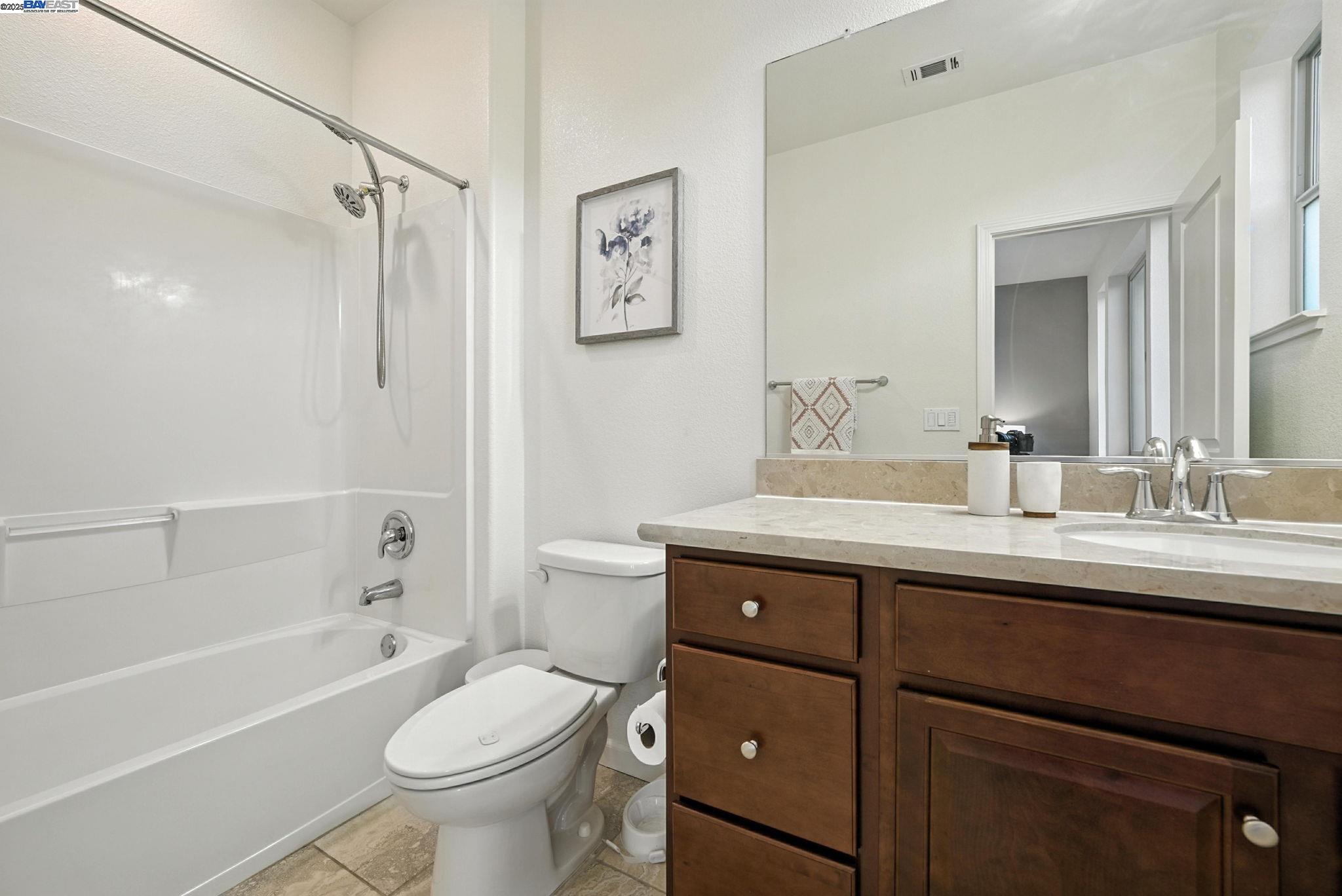 Detail Gallery Image 43 of 58 For 2702 Urbino Ct, San Jose,  CA 95111 - 3 Beds | 3/1 Baths