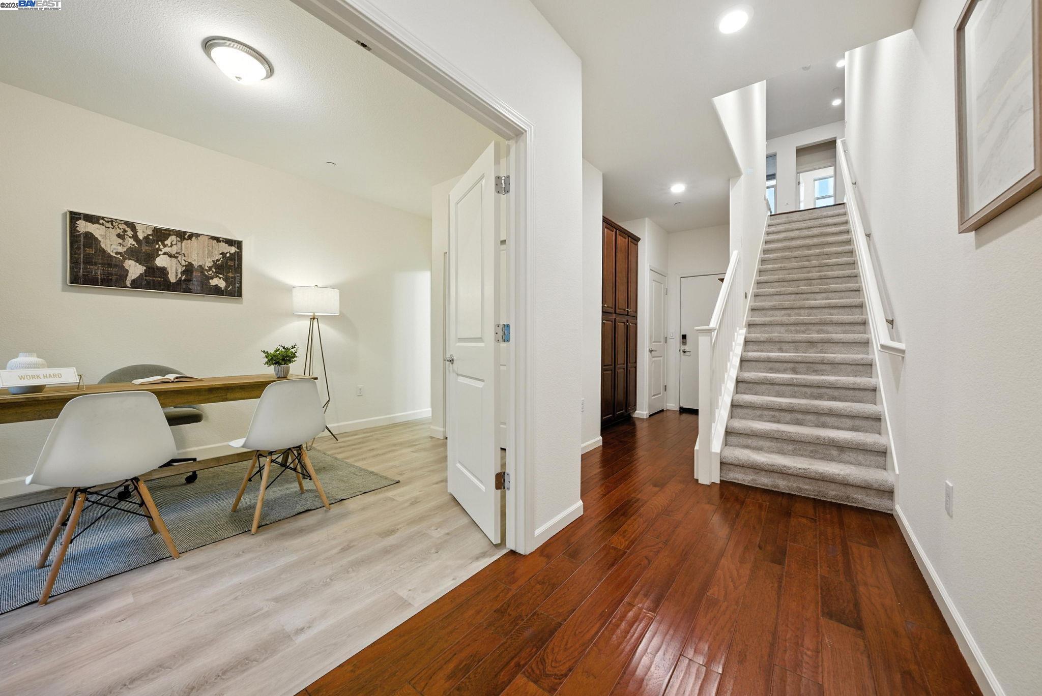 Detail Gallery Image 6 of 58 For 2702 Urbino Ct, San Jose,  CA 95111 - 3 Beds | 3/1 Baths