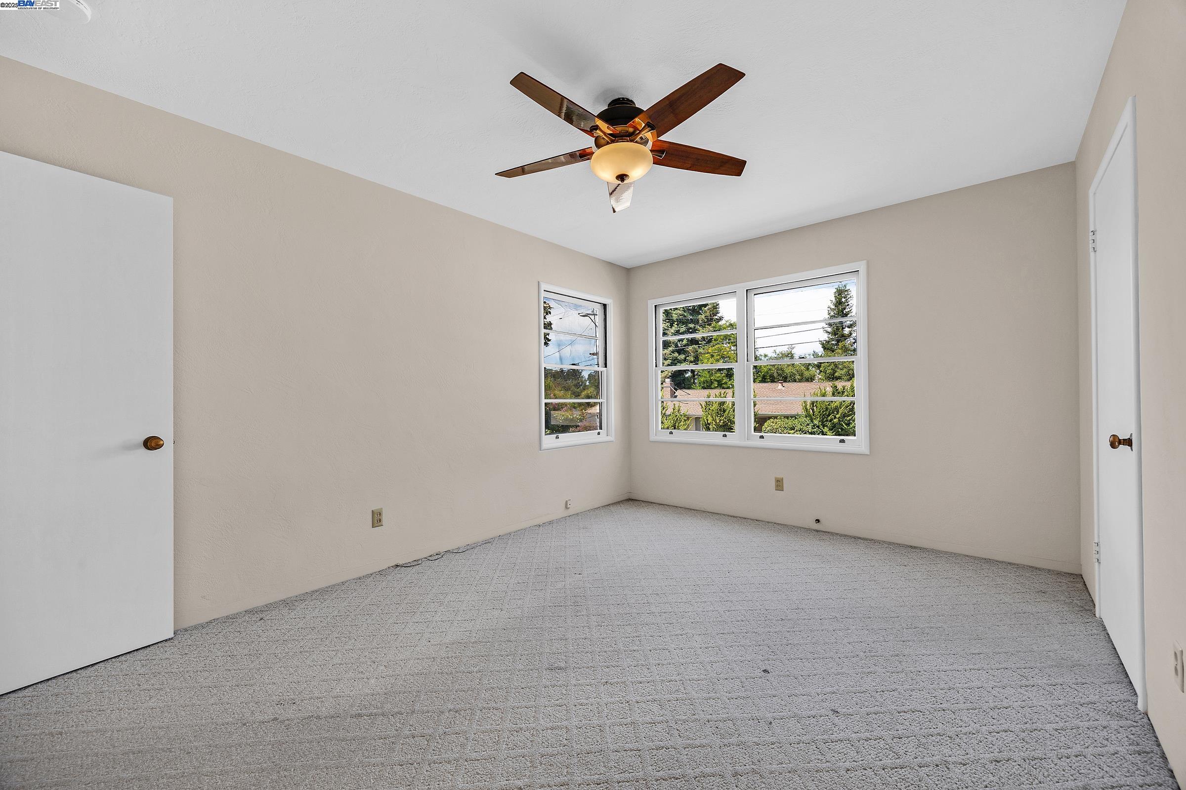 Detail Gallery Image 25 of 48 For 5040 Pierpoint Ave, Oakland,  CA 94602 - 2 Beds | 1/1 Baths