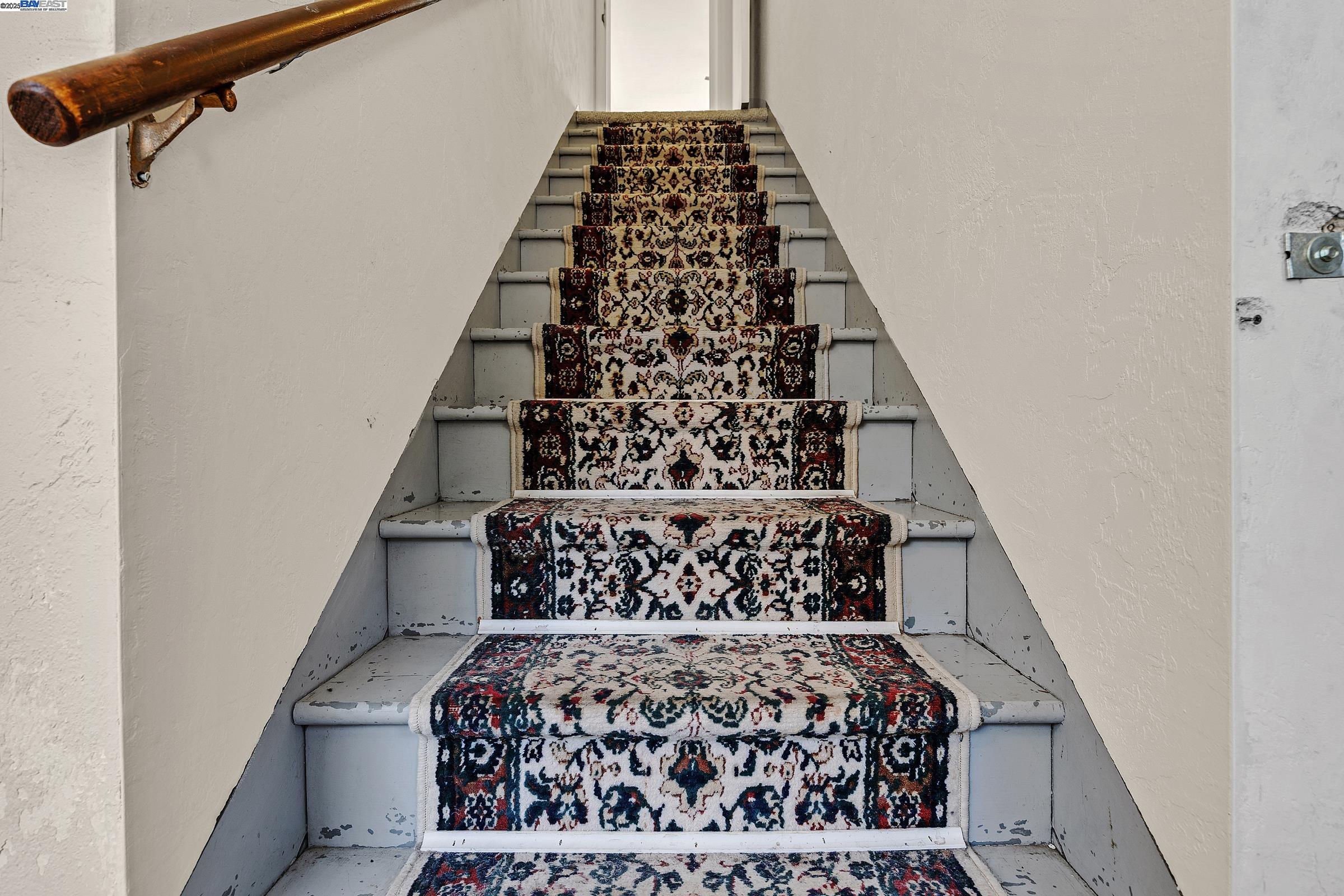 Detail Gallery Image 27 of 48 For 5040 Pierpoint Ave, Oakland,  CA 94602 - 2 Beds | 1/1 Baths