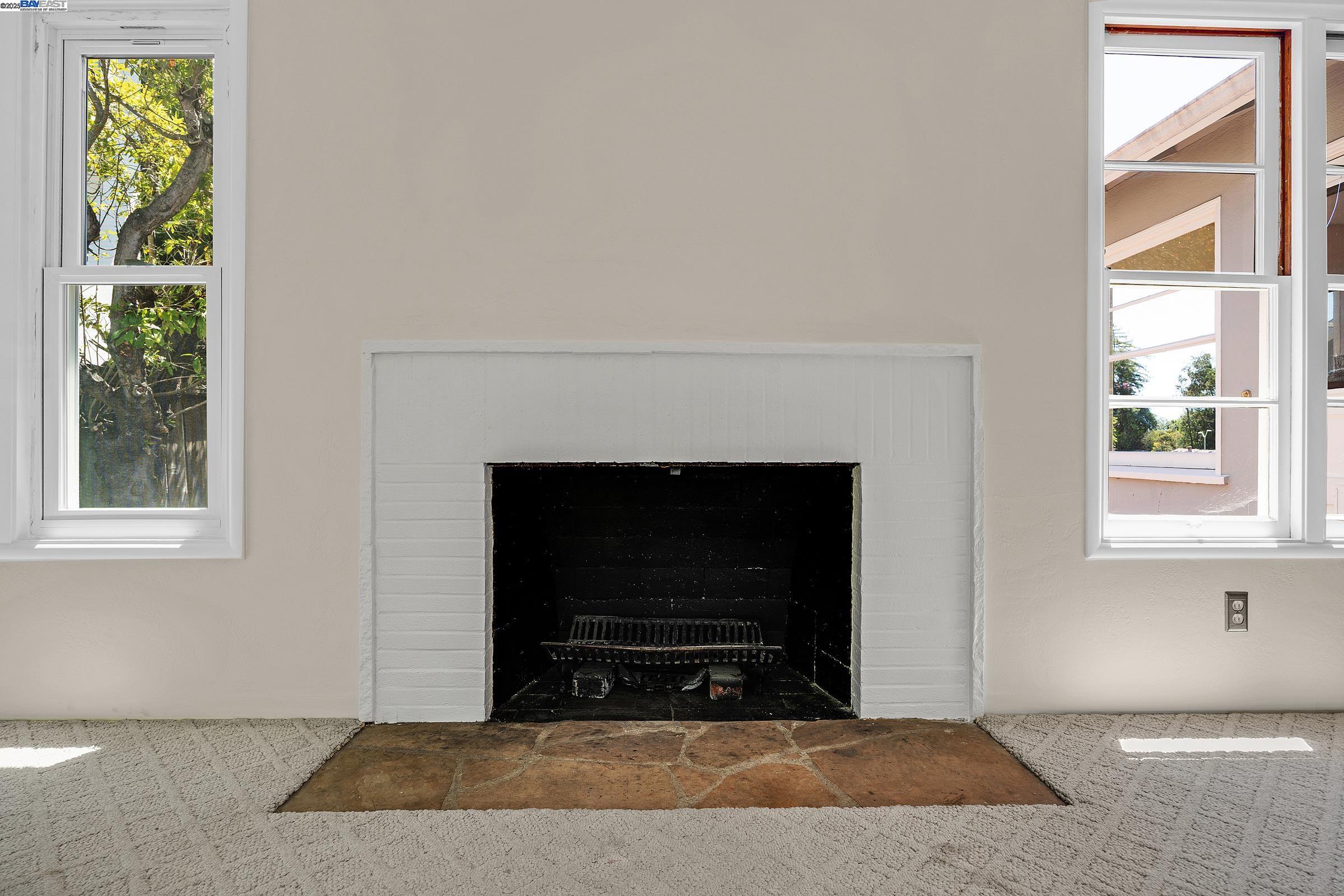 Detail Gallery Image 9 of 48 For 5040 Pierpoint Ave, Oakland,  CA 94602 - 2 Beds | 1/1 Baths