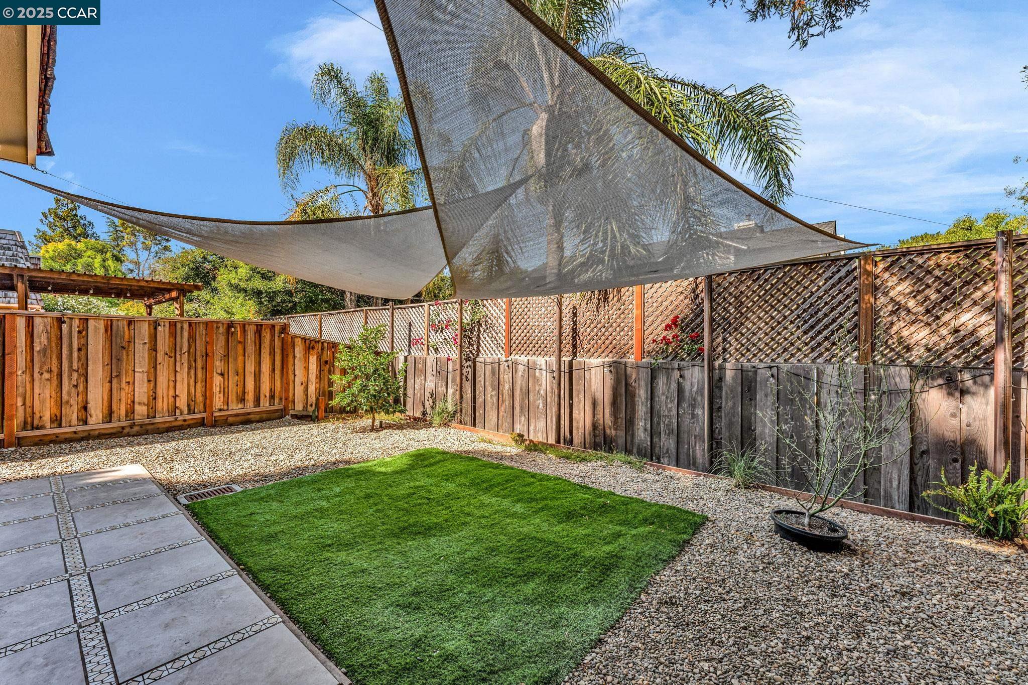 Detail Gallery Image 40 of 46 For 1660 San Luis Rd, Walnut Creek,  CA 94595 - 2 Beds | 1/1 Baths