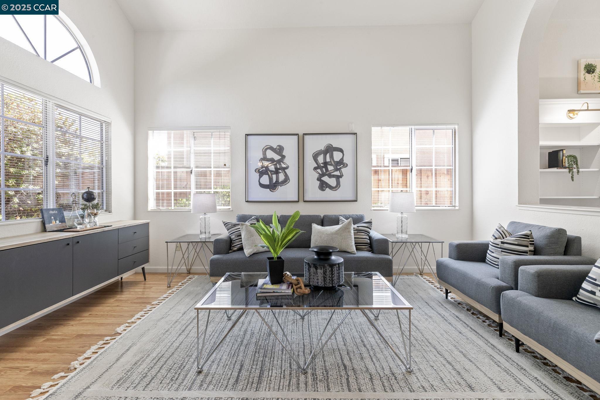Detail Gallery Image 17 of 59 For 1015 Hidden Oak Ct, Concord,  CA 94521 - 3 Beds | 2/1 Baths