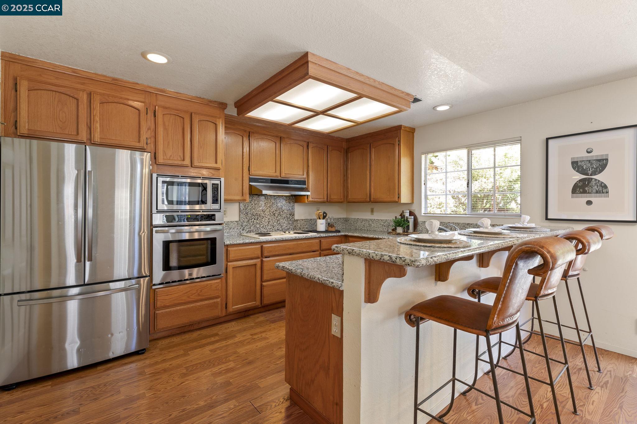 Detail Gallery Image 18 of 59 For 1015 Hidden Oak Ct, Concord,  CA 94521 - 3 Beds | 2/1 Baths
