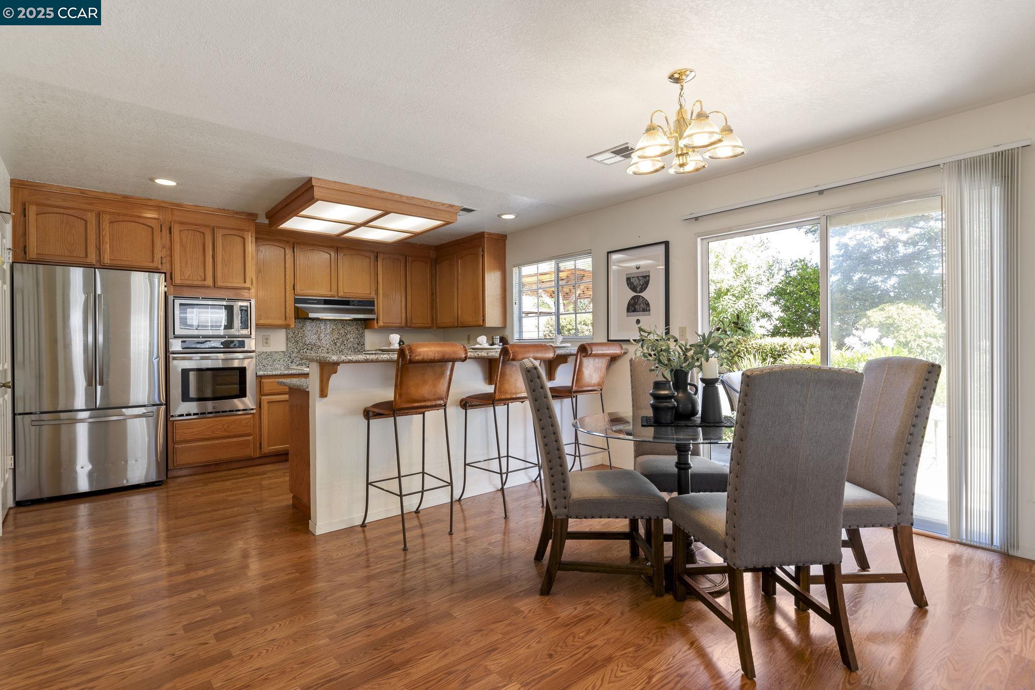 Detail Gallery Image 22 of 59 For 1015 Hidden Oak Ct, Concord,  CA 94521 - 3 Beds | 2/1 Baths
