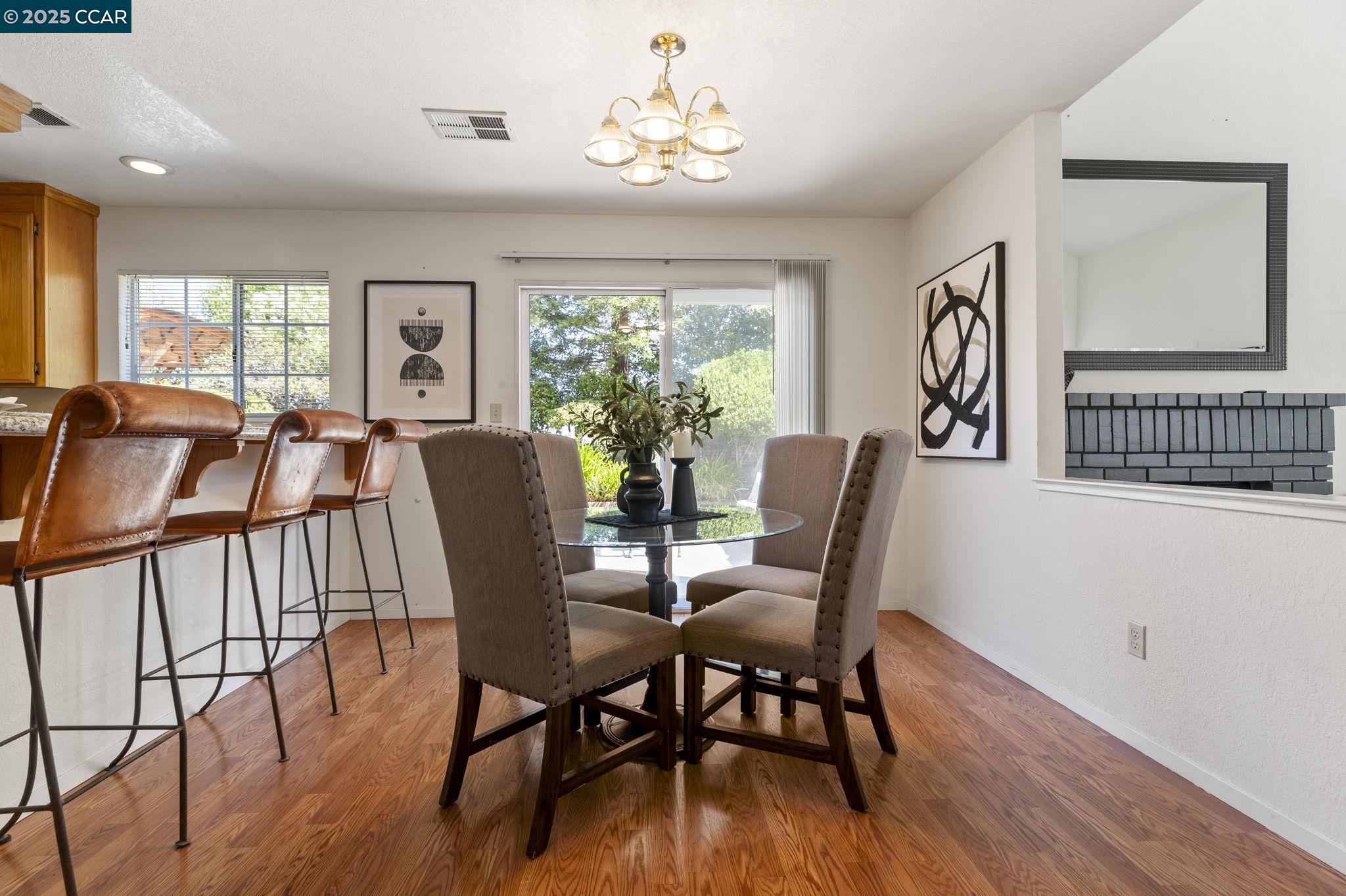 Detail Gallery Image 23 of 59 For 1015 Hidden Oak Ct, Concord,  CA 94521 - 3 Beds | 2/1 Baths