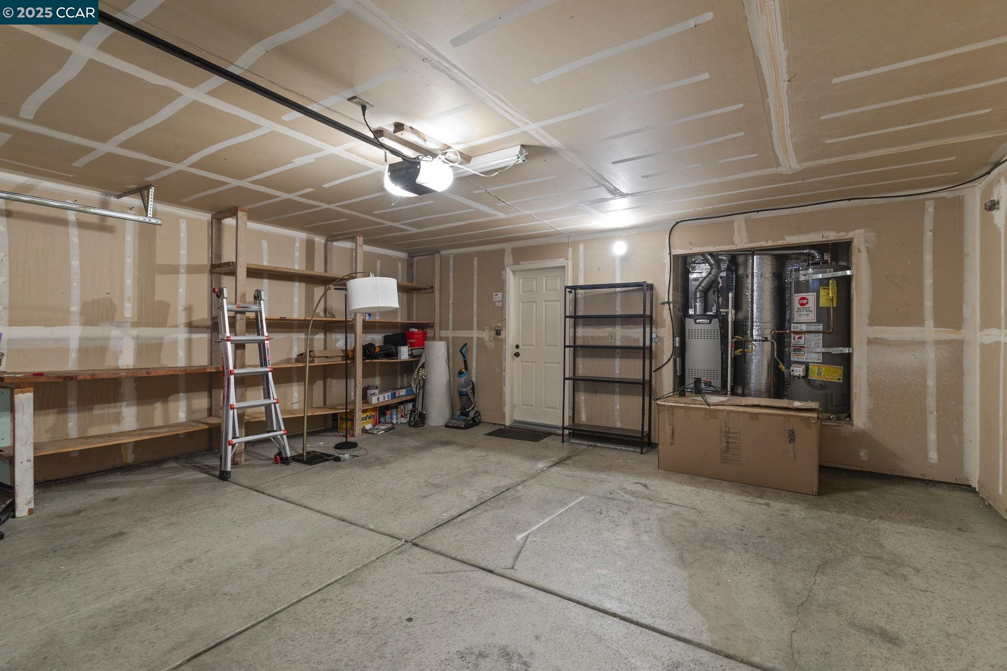 Detail Gallery Image 47 of 59 For 1015 Hidden Oak Ct, Concord,  CA 94521 - 3 Beds | 2/1 Baths