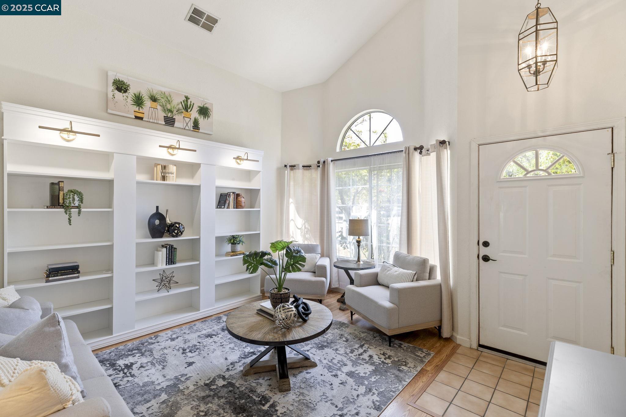 Detail Gallery Image 9 of 59 For 1015 Hidden Oak Ct, Concord,  CA 94521 - 3 Beds | 2/1 Baths