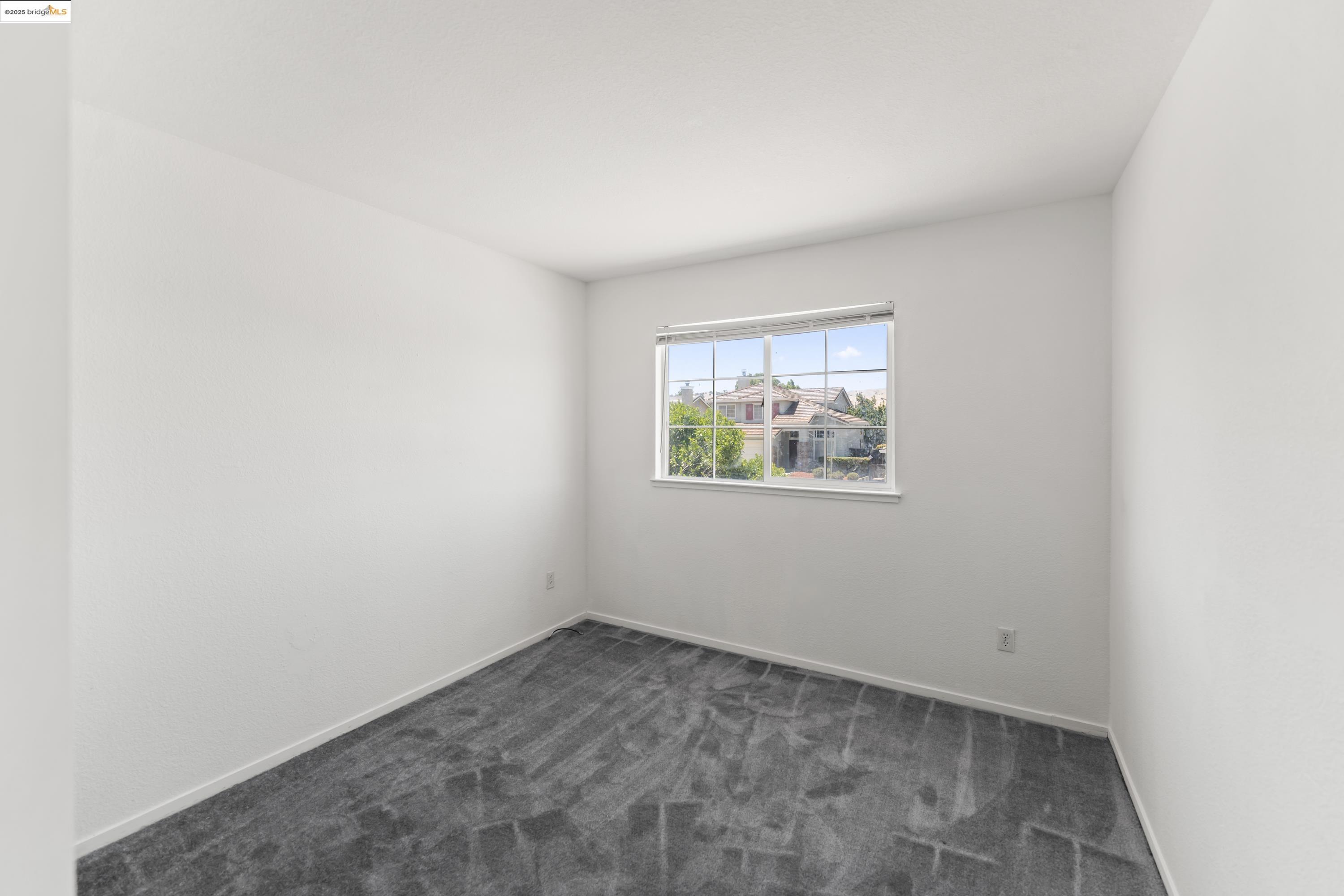 Detail Gallery Image 24 of 37 For 4913 Stonewood Way, Antioch,  CA 94531 - 3 Beds | 2/1 Baths