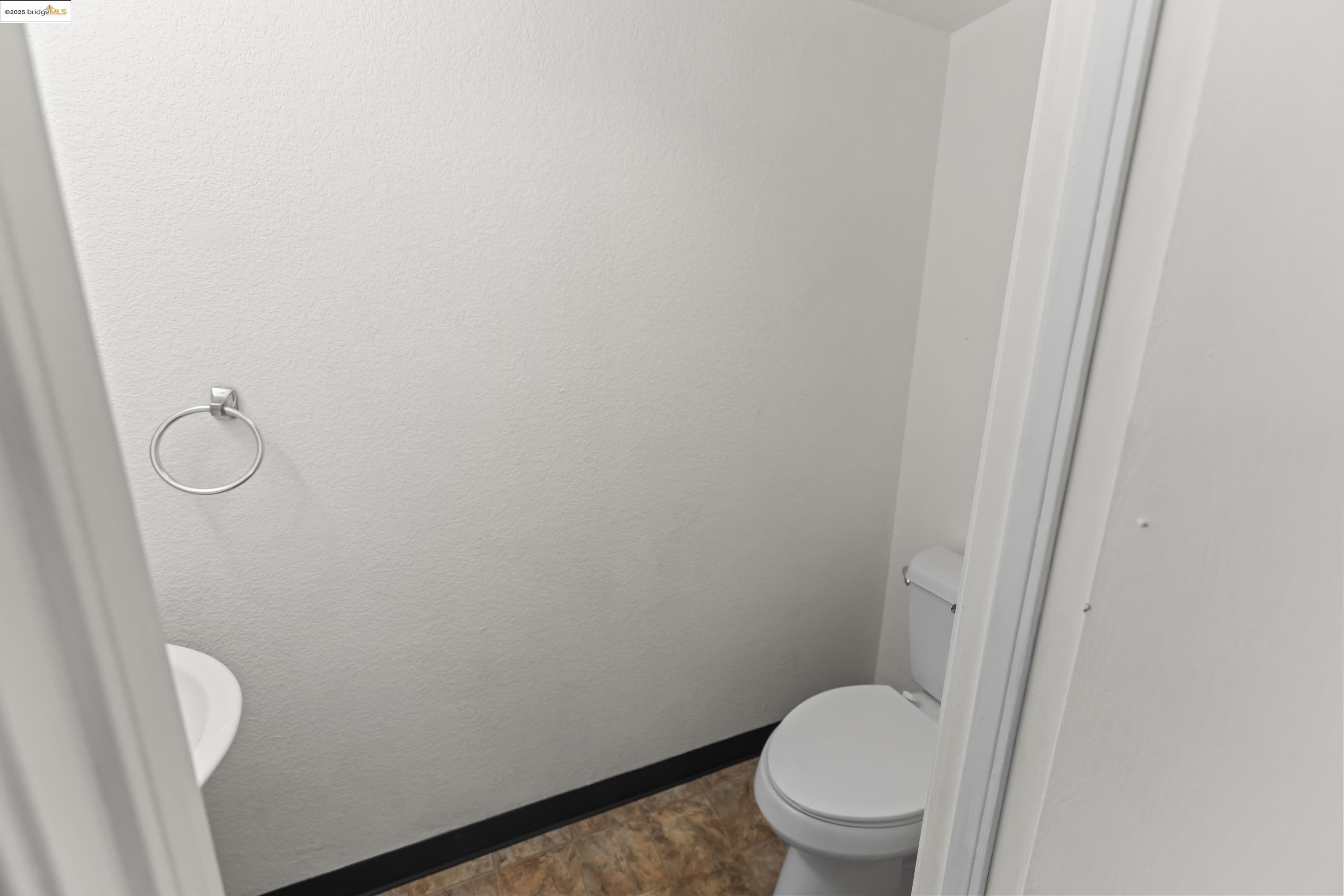 Detail Gallery Image 29 of 37 For 4913 Stonewood Way, Antioch,  CA 94531 - 3 Beds | 2/1 Baths