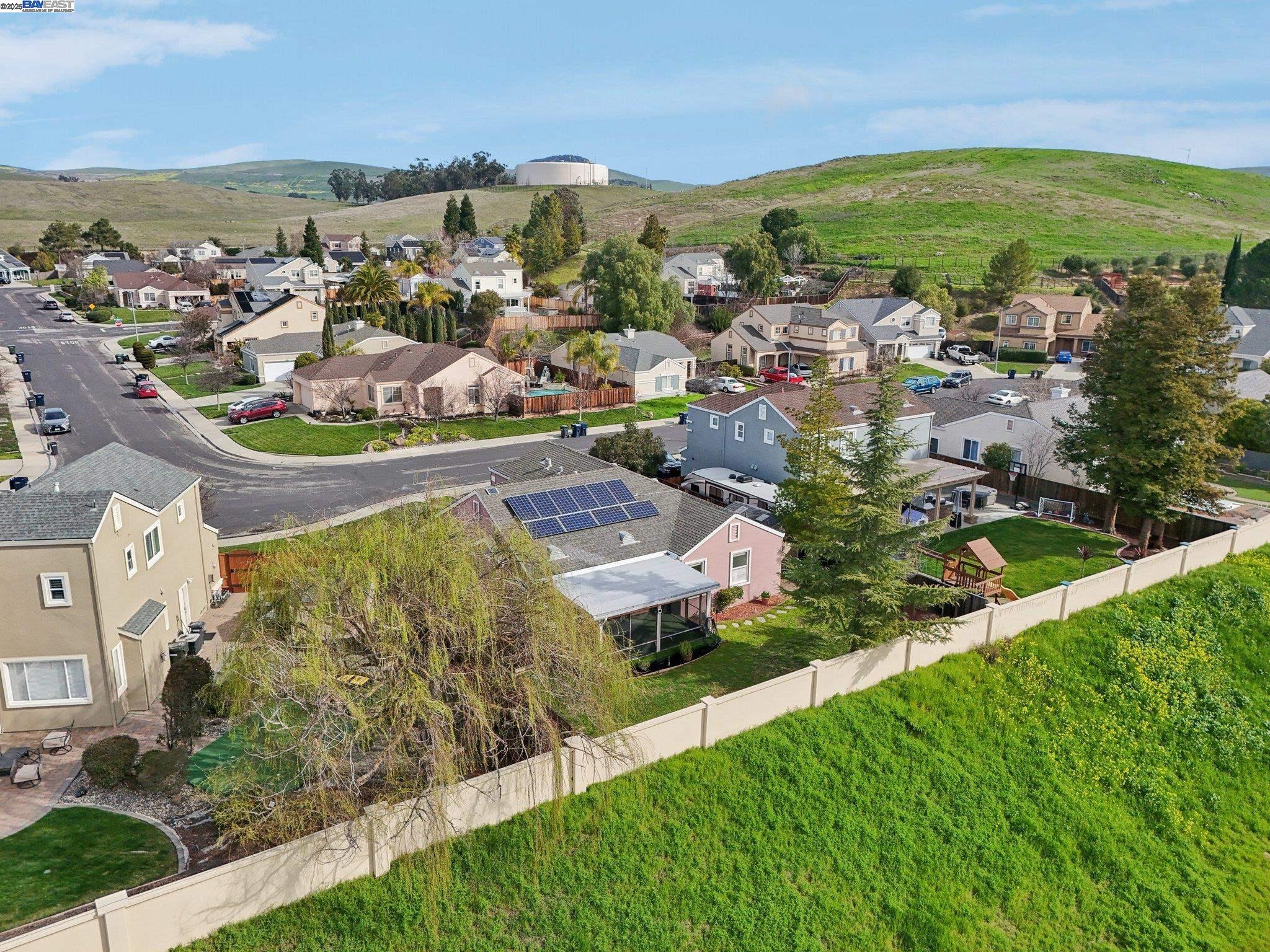 Detail Gallery Image 26 of 28 For 2870 Gelding Ln, Livermore,  CA 94551 - 3 Beds | 2 Baths