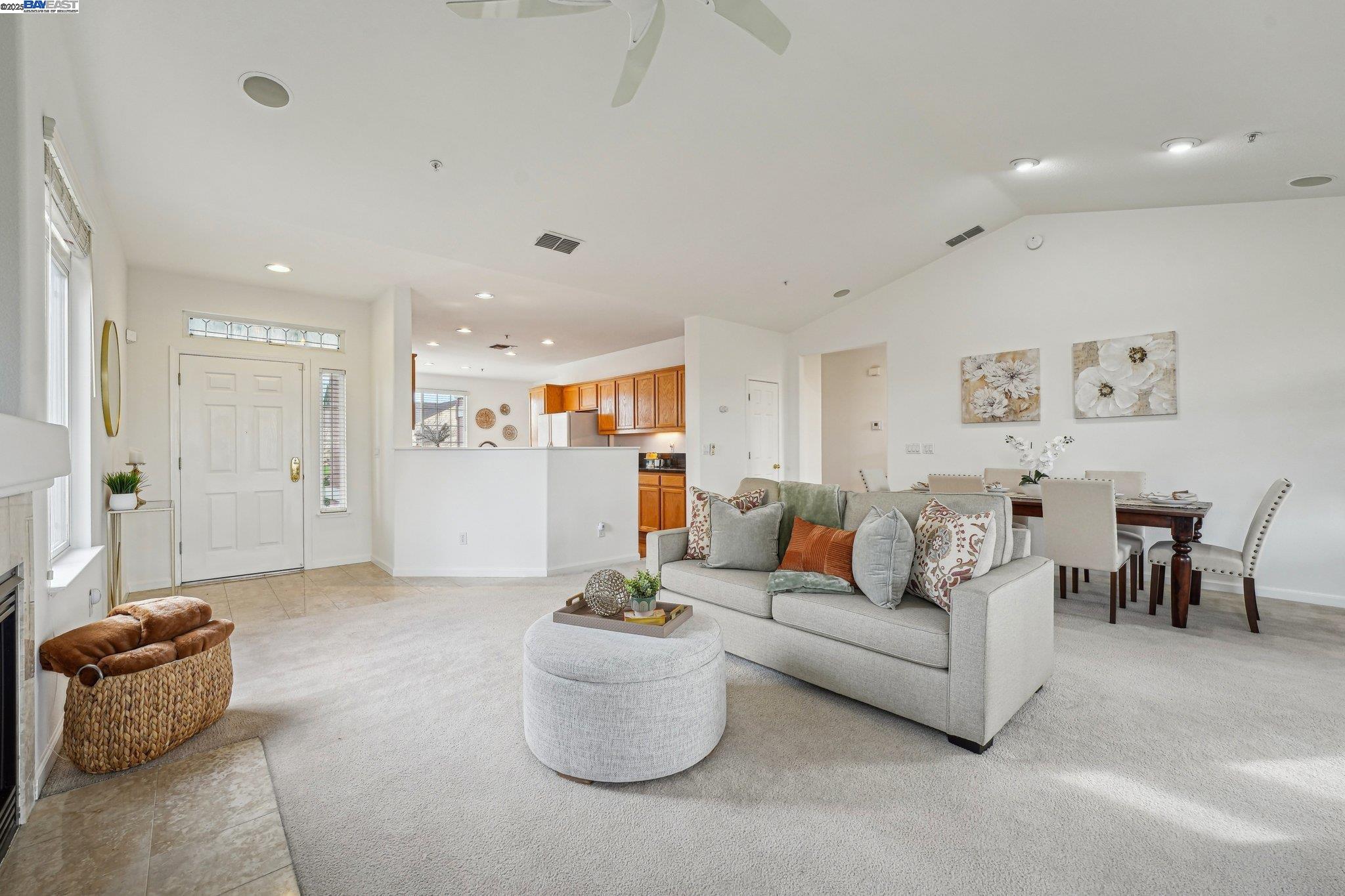 Detail Gallery Image 6 of 28 For 2870 Gelding Ln, Livermore,  CA 94551 - 3 Beds | 2 Baths