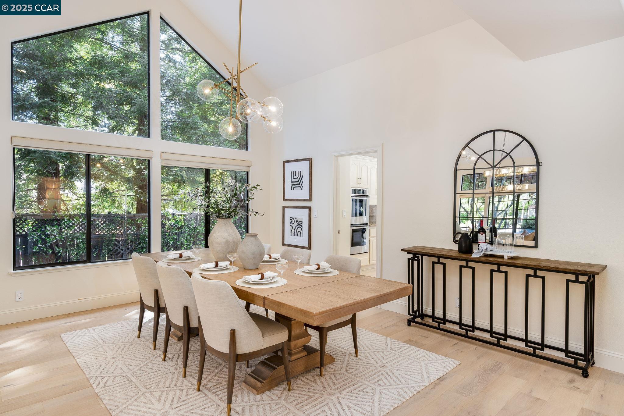 Detail Gallery Image 12 of 49 For 3363 Deer Hollow Dr, Danville,  CA 94506 - 4 Beds | 3/1 Baths