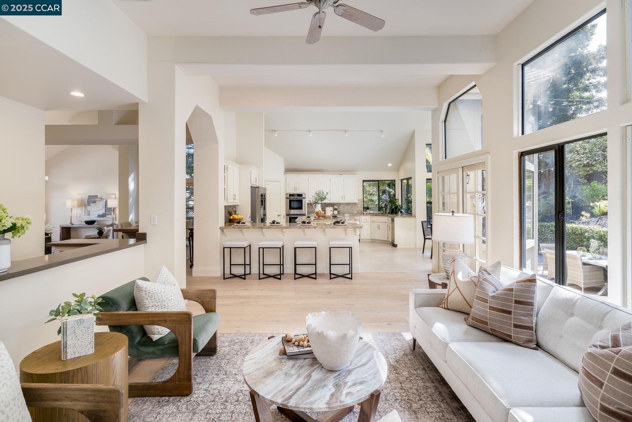Detail Gallery Image 6 of 49 For 3363 Deer Hollow Dr, Danville,  CA 94506 - 4 Beds | 3/1 Baths