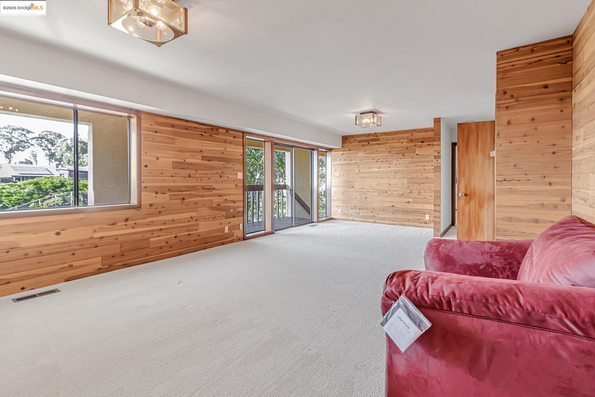 Detail Gallery Image 33 of 59 For 1518 Madera Ct, El Cerrito,  CA 94530-0112 - 5 Beds | 4/1 Baths