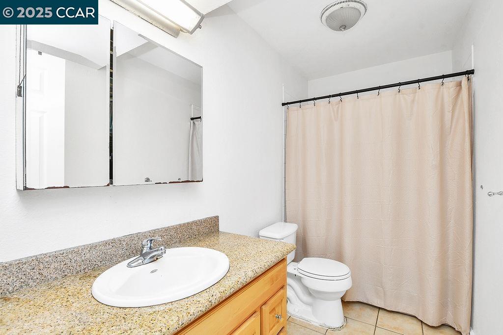 Detail Gallery Image 12 of 23 For 1255 Lakeview Cir, Pittsburg,  CA 94565 - 2 Beds | 1 Baths