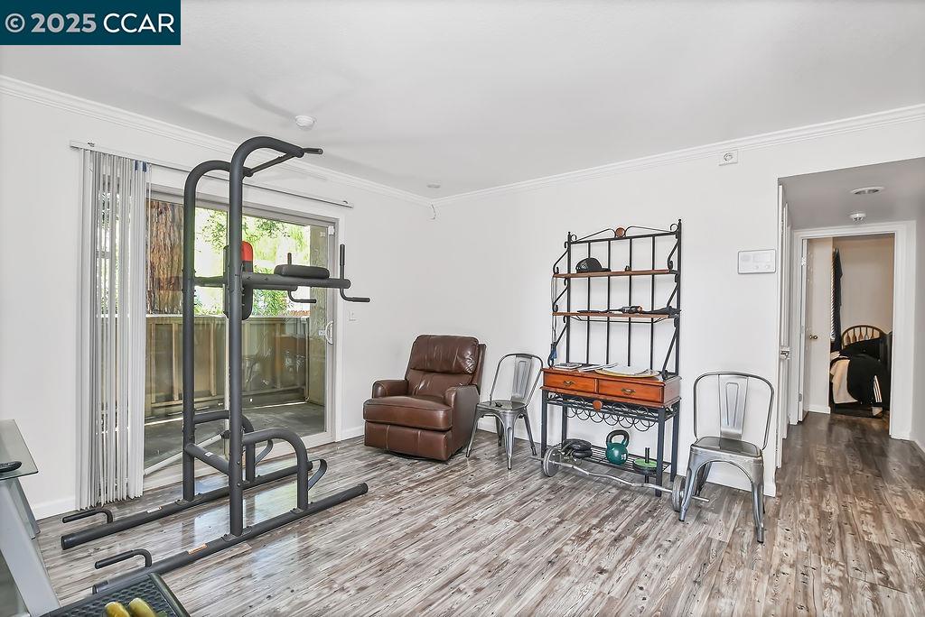 Detail Gallery Image 6 of 23 For 1255 Lakeview Cir, Pittsburg,  CA 94565 - 2 Beds | 1 Baths