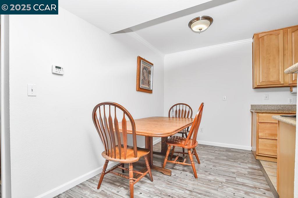 Detail Gallery Image 8 of 23 For 1255 Lakeview Cir, Pittsburg,  CA 94565 - 2 Beds | 1 Baths