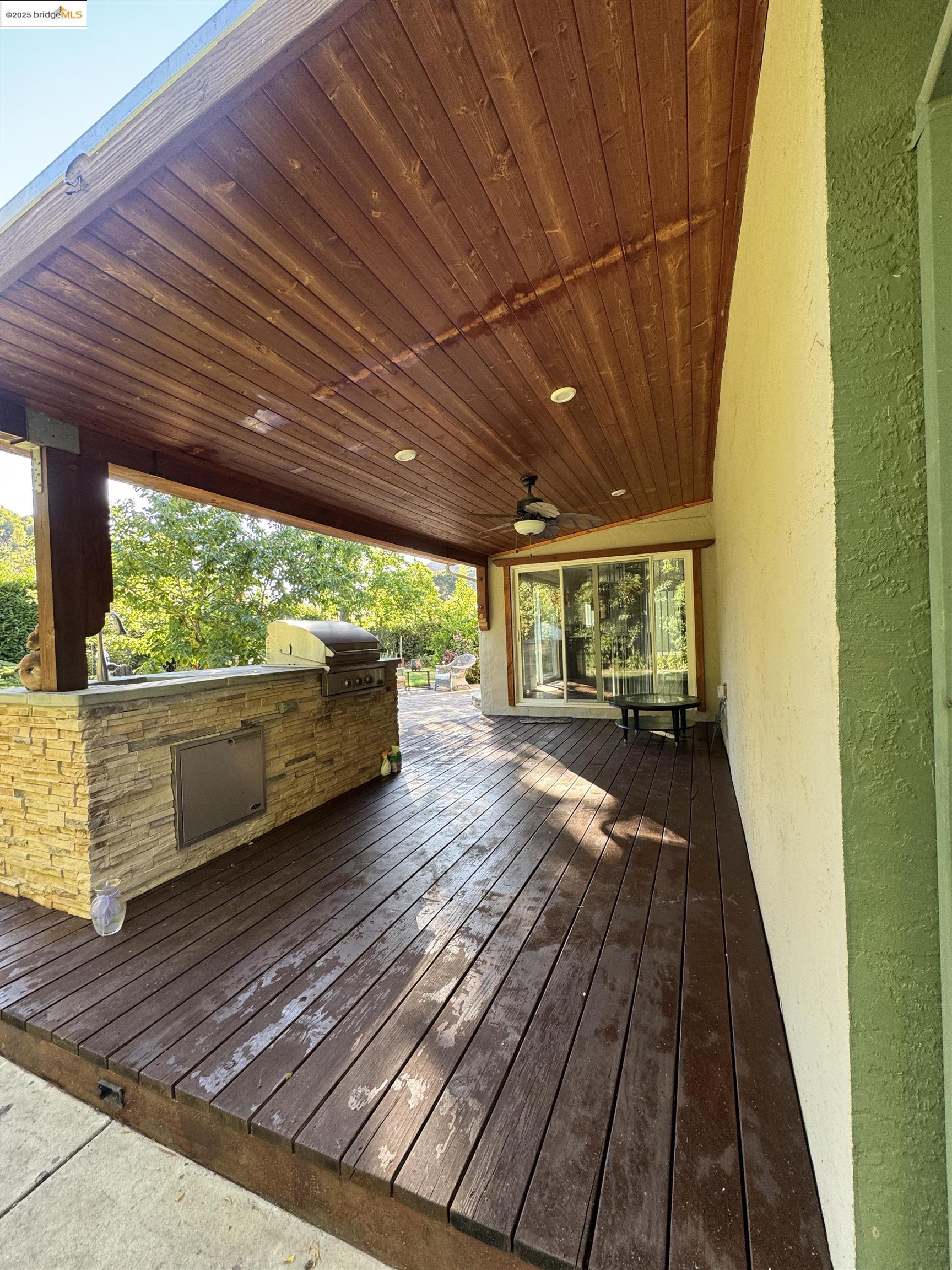Detail Gallery Image 34 of 46 For 8 Juniper Way, Moraga,  CA 94556-1002 - 4 Beds | 3 Baths