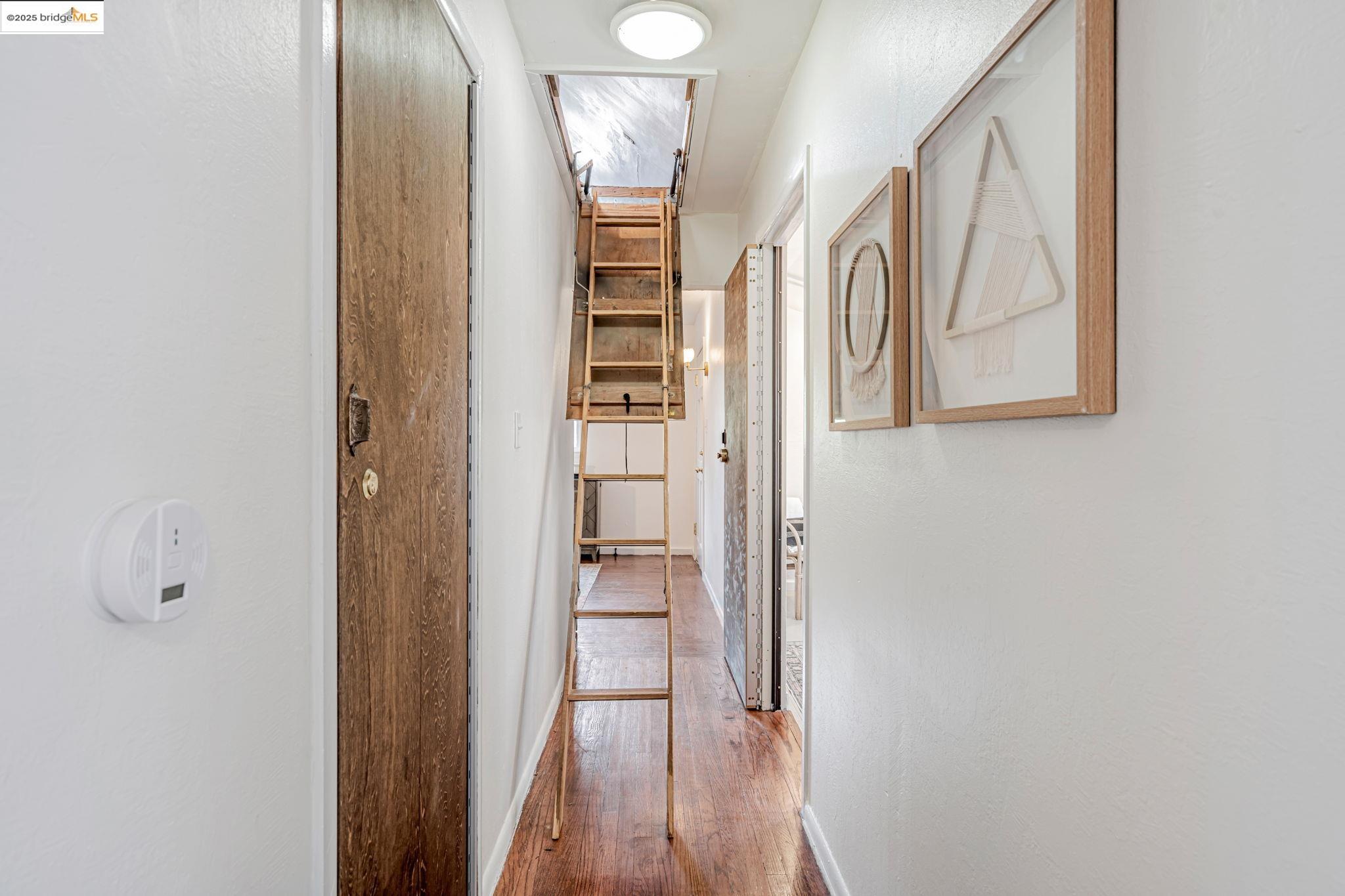 Detail Gallery Image 12 of 31 For 4801 Fairfax Ave, Oakland,  CA 94601 - 1 Beds | 1 Baths