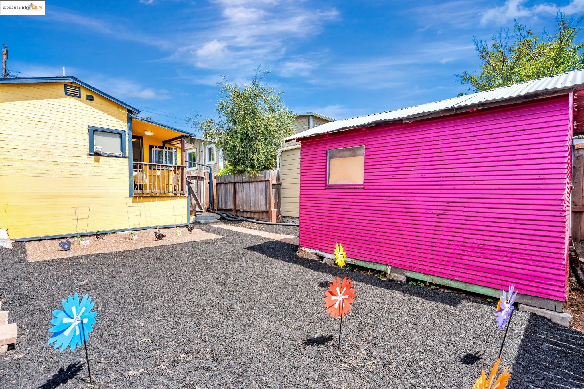 Detail Gallery Image 26 of 31 For 4801 Fairfax Ave, Oakland,  CA 94601 - 1 Beds | 1 Baths