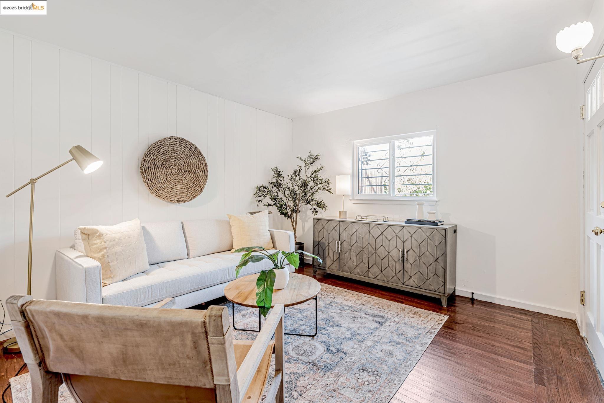 Detail Gallery Image 5 of 31 For 4801 Fairfax Ave, Oakland,  CA 94601 - 1 Beds | 1 Baths