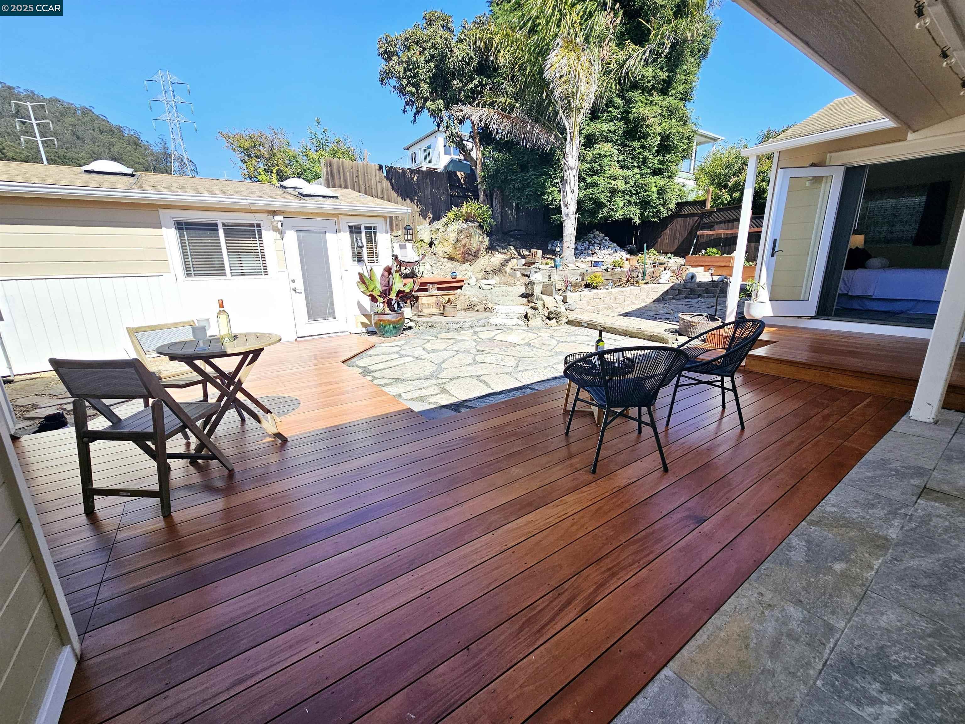 Detail Gallery Image 23 of 46 For 1034 Navellier St, El Cerrito,  CA 94530 - 3 Beds | 2 Baths