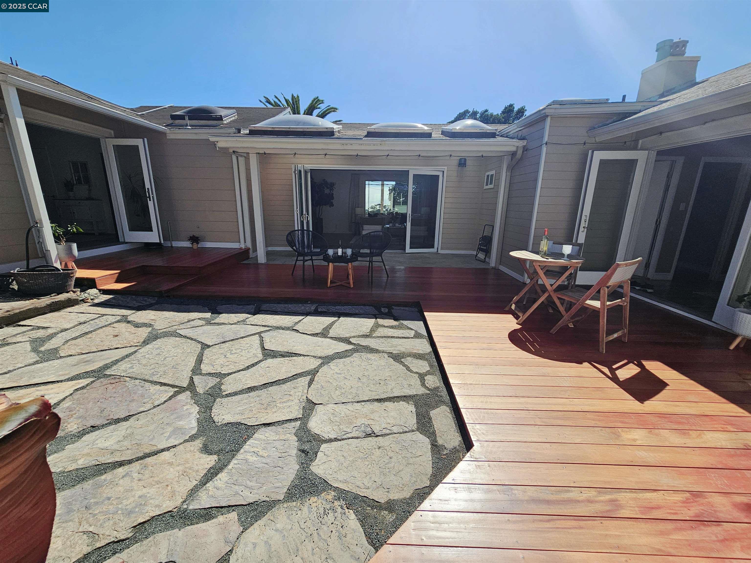 Detail Gallery Image 24 of 46 For 1034 Navellier St, El Cerrito,  CA 94530 - 3 Beds | 2 Baths
