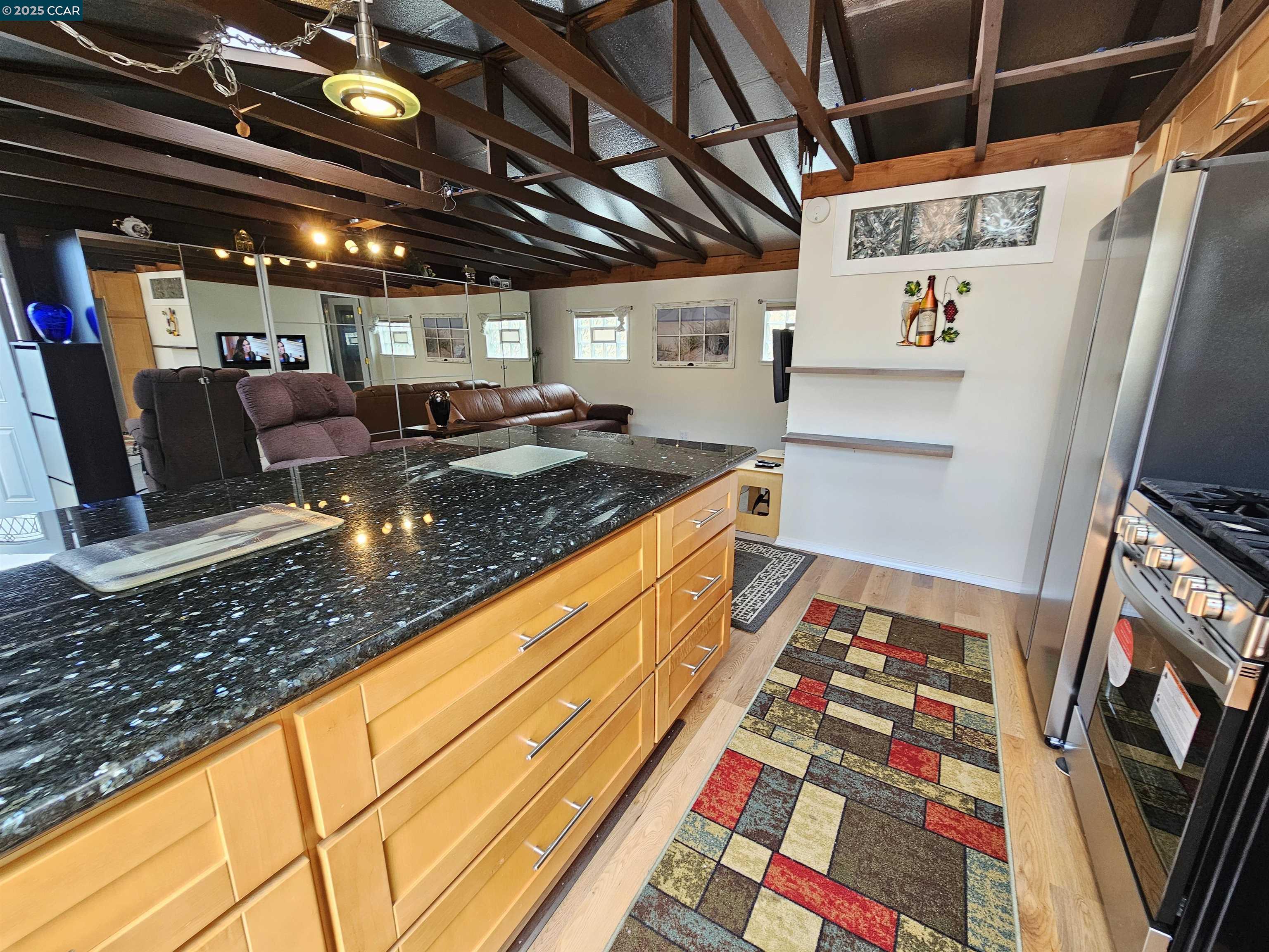 Detail Gallery Image 42 of 46 For 1034 Navellier St, El Cerrito,  CA 94530 - 3 Beds | 2 Baths