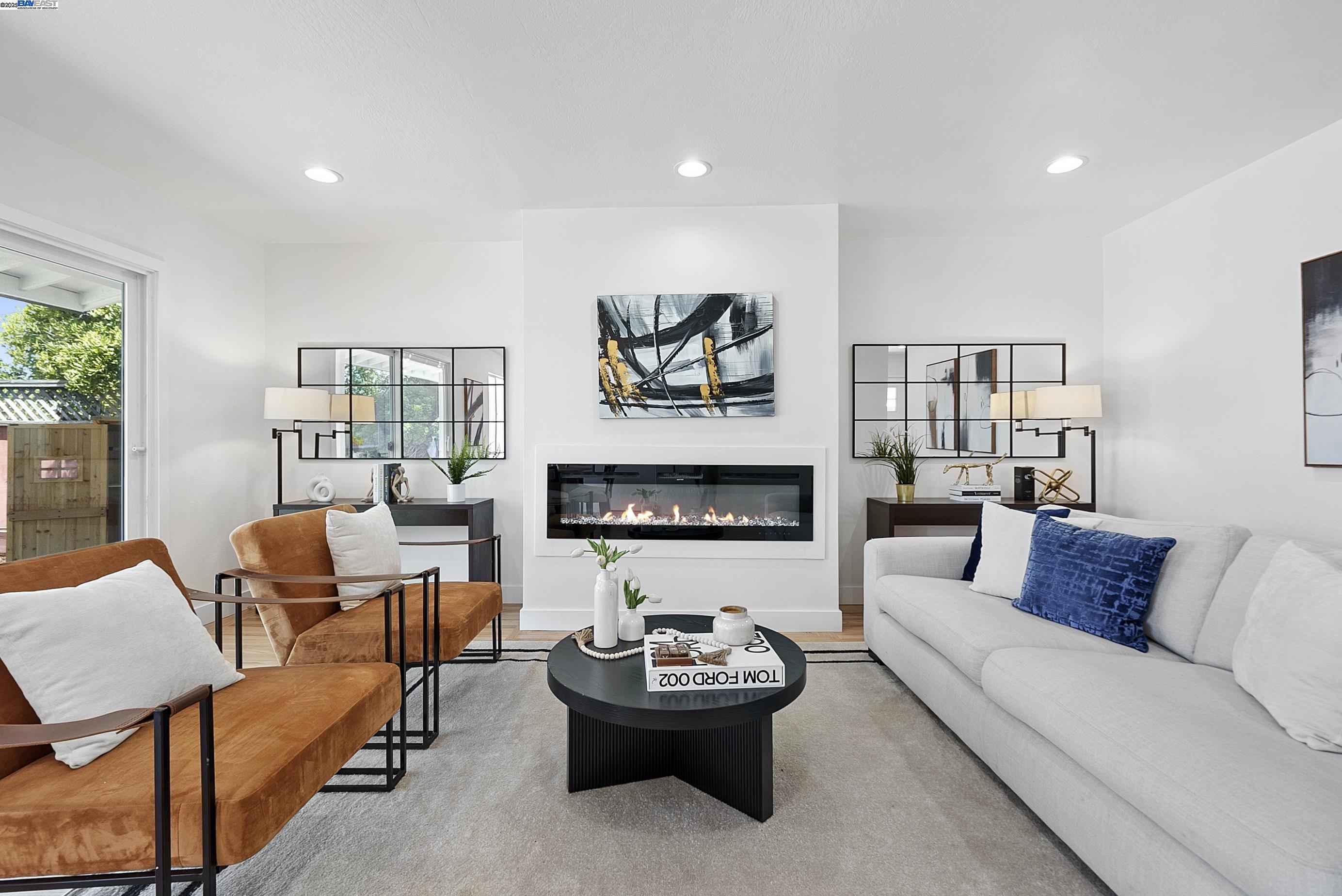 Detail Gallery Image 2 of 38 For 1309 Darlene Ave, San Mateo,  CA 94403 - 3 Beds | 2 Baths