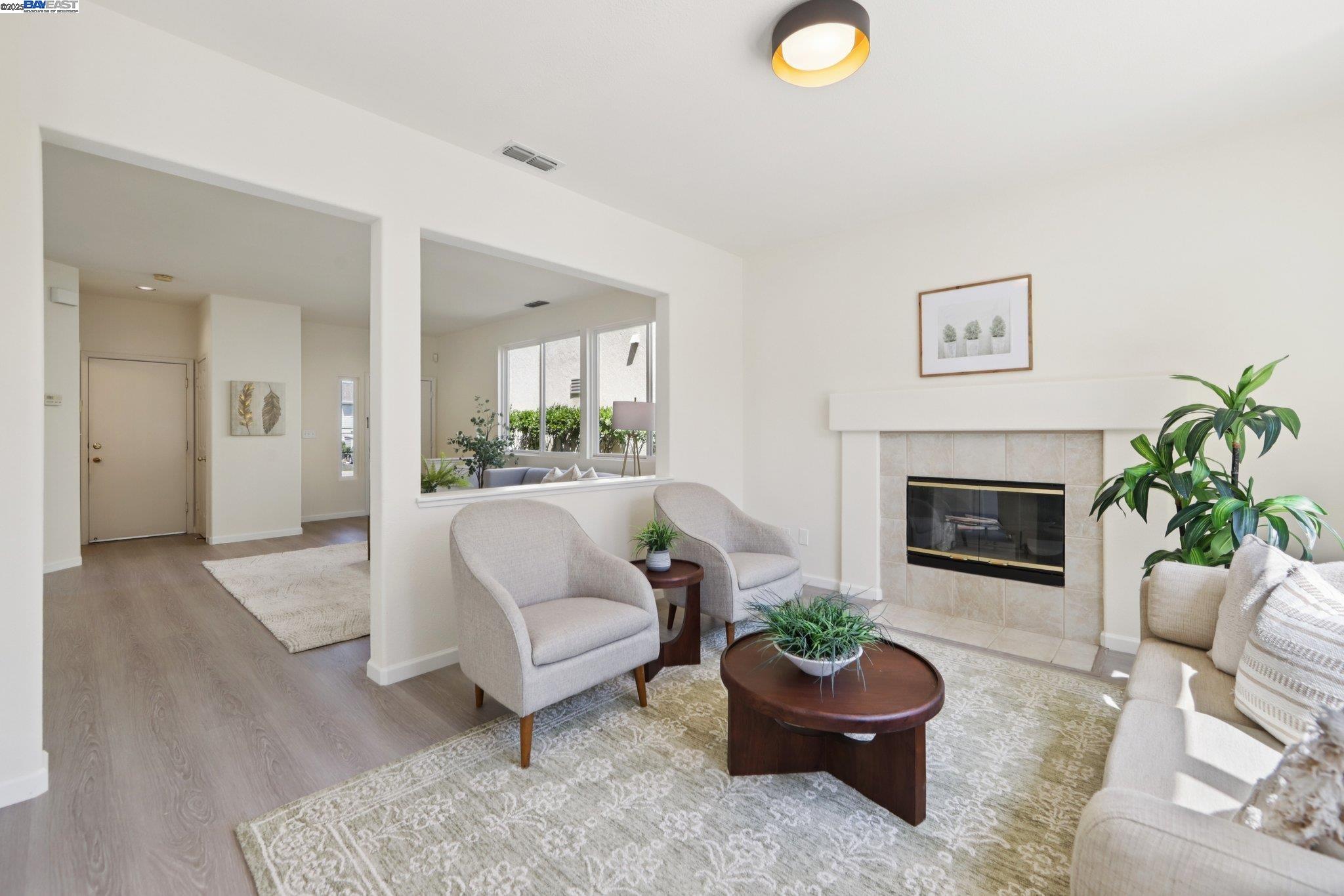 Detail Gallery Image 12 of 38 For 99 Elder Dr, Pacheco,  CA 94553 - 4 Beds | 2/1 Baths