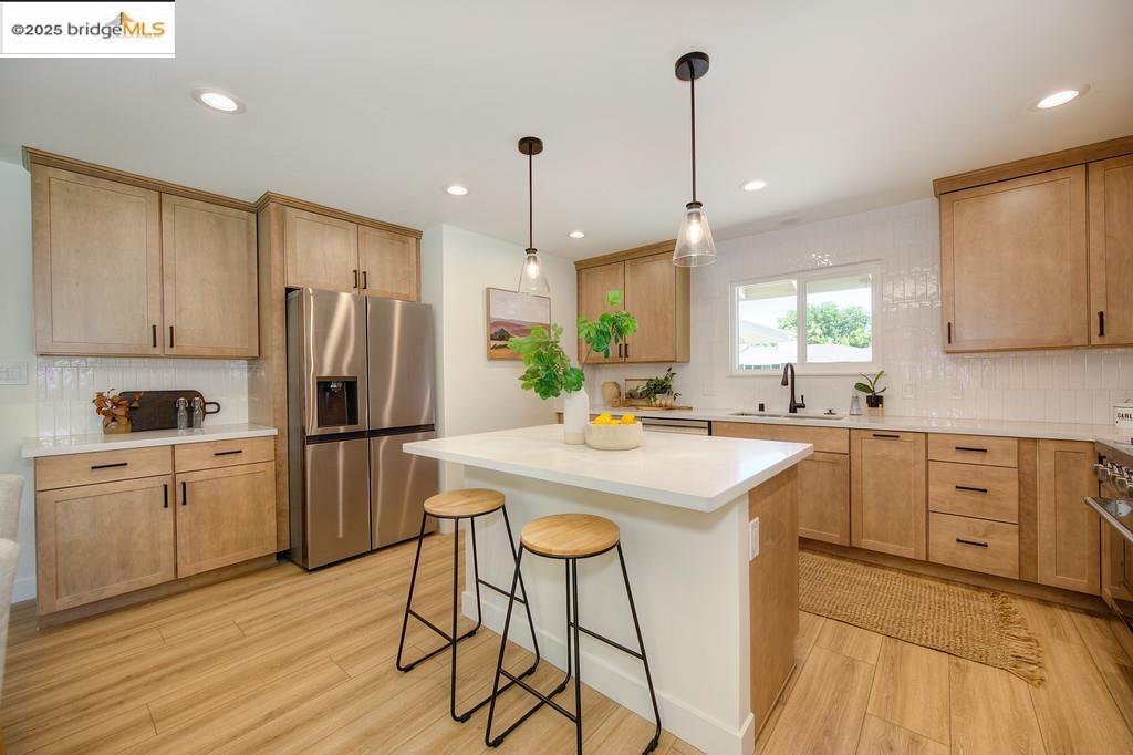 Detail Gallery Image 12 of 36 For 3420 Ben Lomond Dr, Sacramento,  CA 95821 - 3 Beds | 2 Baths