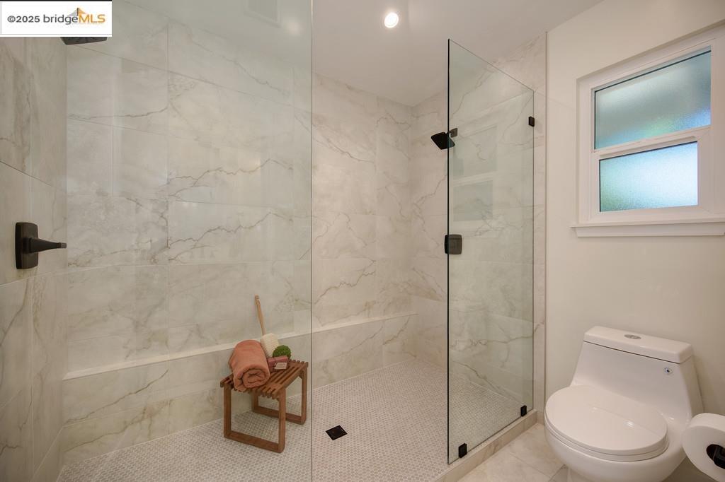 Detail Gallery Image 27 of 36 For 3420 Ben Lomond Dr, Sacramento,  CA 95821 - 3 Beds | 2 Baths