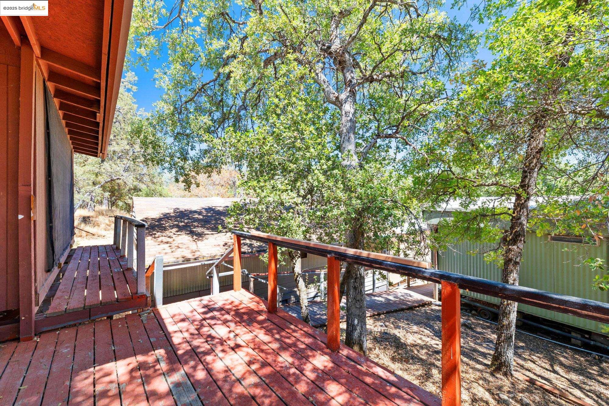 Detail Gallery Image 12 of 37 For 19972 Inks Dr, Tuolumne,  CA 95379 - 3 Beds | 3/1 Baths
