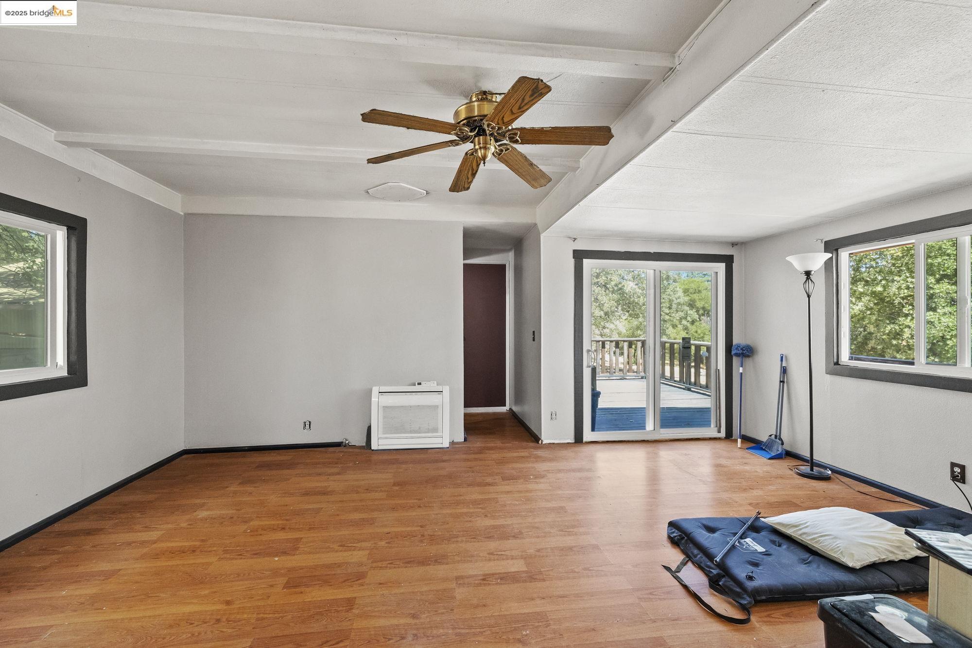 Detail Gallery Image 20 of 37 For 19972 Inks Dr, Tuolumne,  CA 95379 - 3 Beds | 3/1 Baths