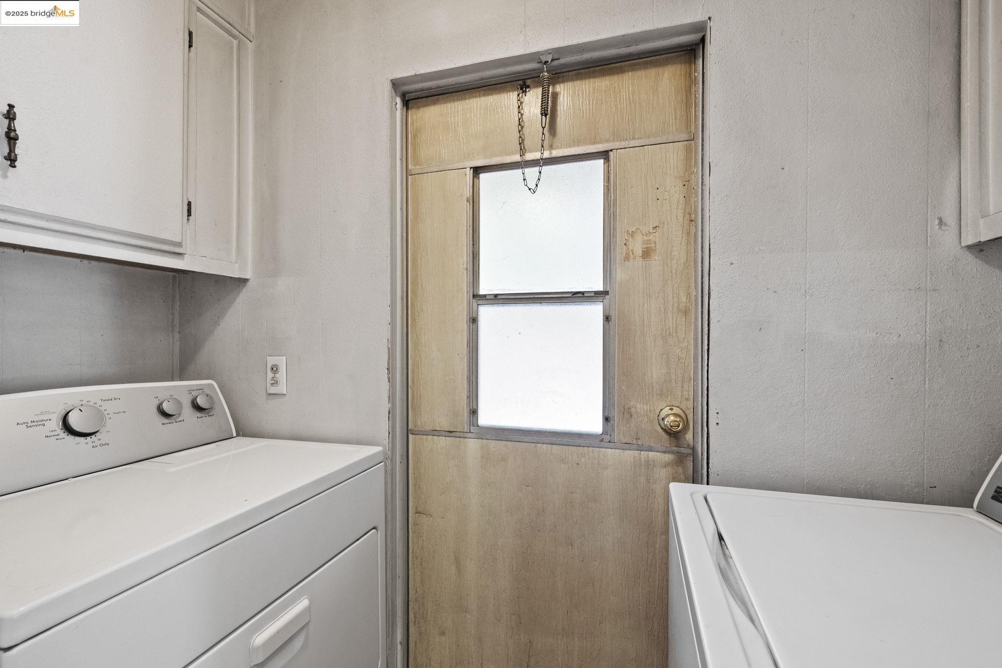 Detail Gallery Image 22 of 37 For 19972 Inks Dr, Tuolumne,  CA 95379 - 3 Beds | 3/1 Baths