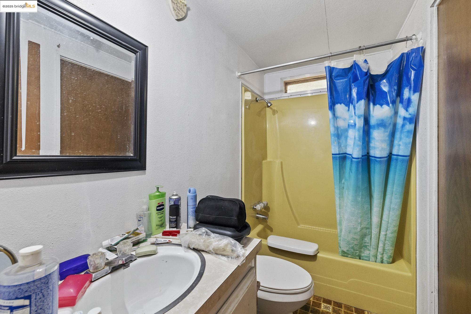 Detail Gallery Image 26 of 37 For 19972 Inks Dr, Tuolumne,  CA 95379 - 3 Beds | 3/1 Baths