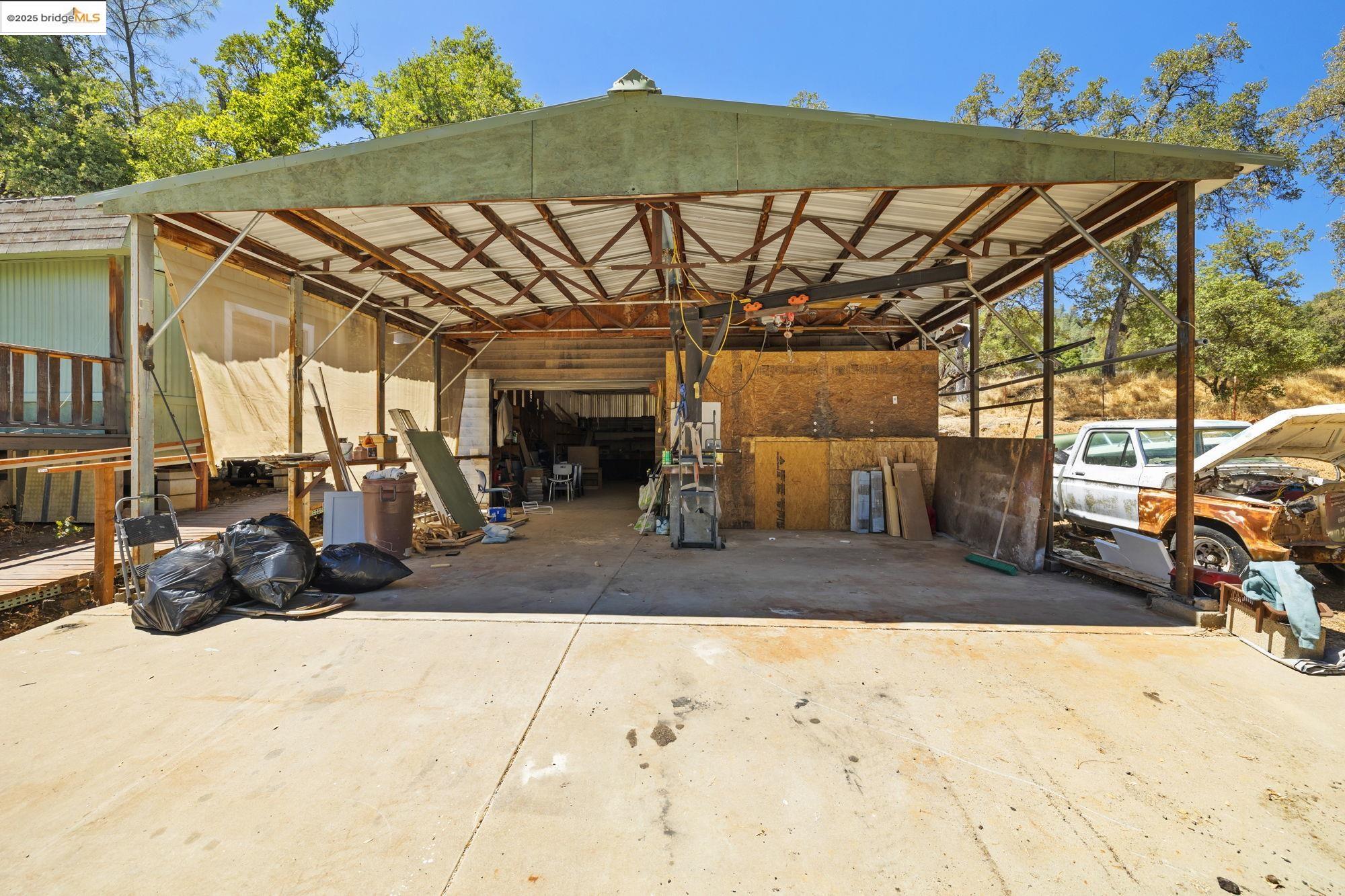 Detail Gallery Image 29 of 37 For 19972 Inks Dr, Tuolumne,  CA 95379 - 3 Beds | 3/1 Baths