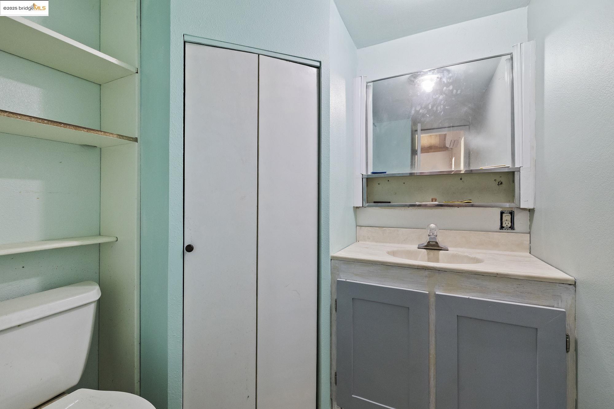 Detail Gallery Image 4 of 37 For 19972 Inks Dr, Tuolumne,  CA 95379 - 3 Beds | 3/1 Baths