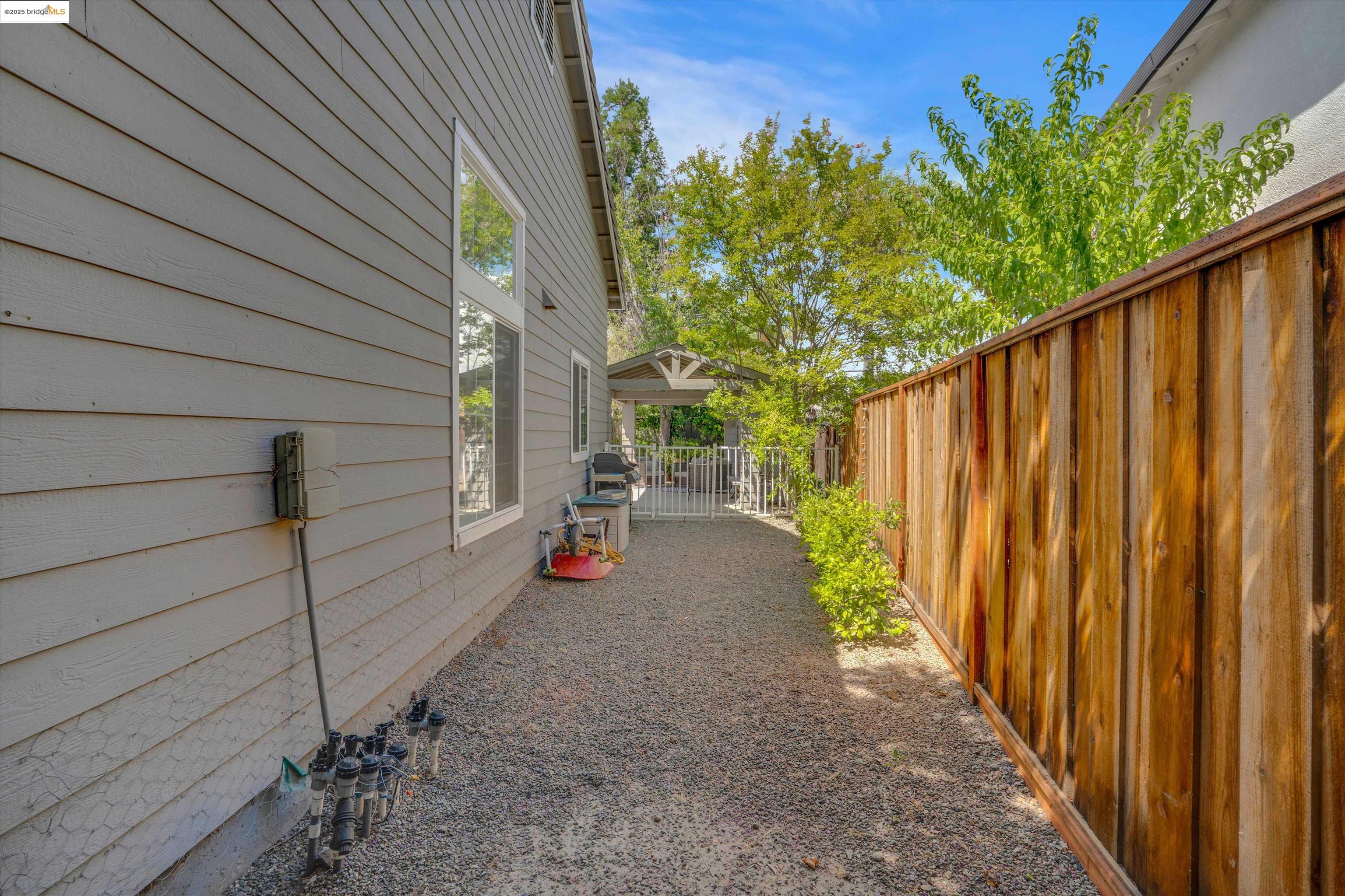 Detail Gallery Image 27 of 39 For 2283 Spartan Ter, Brentwood,  CA 94513 - 4 Beds | 3 Baths