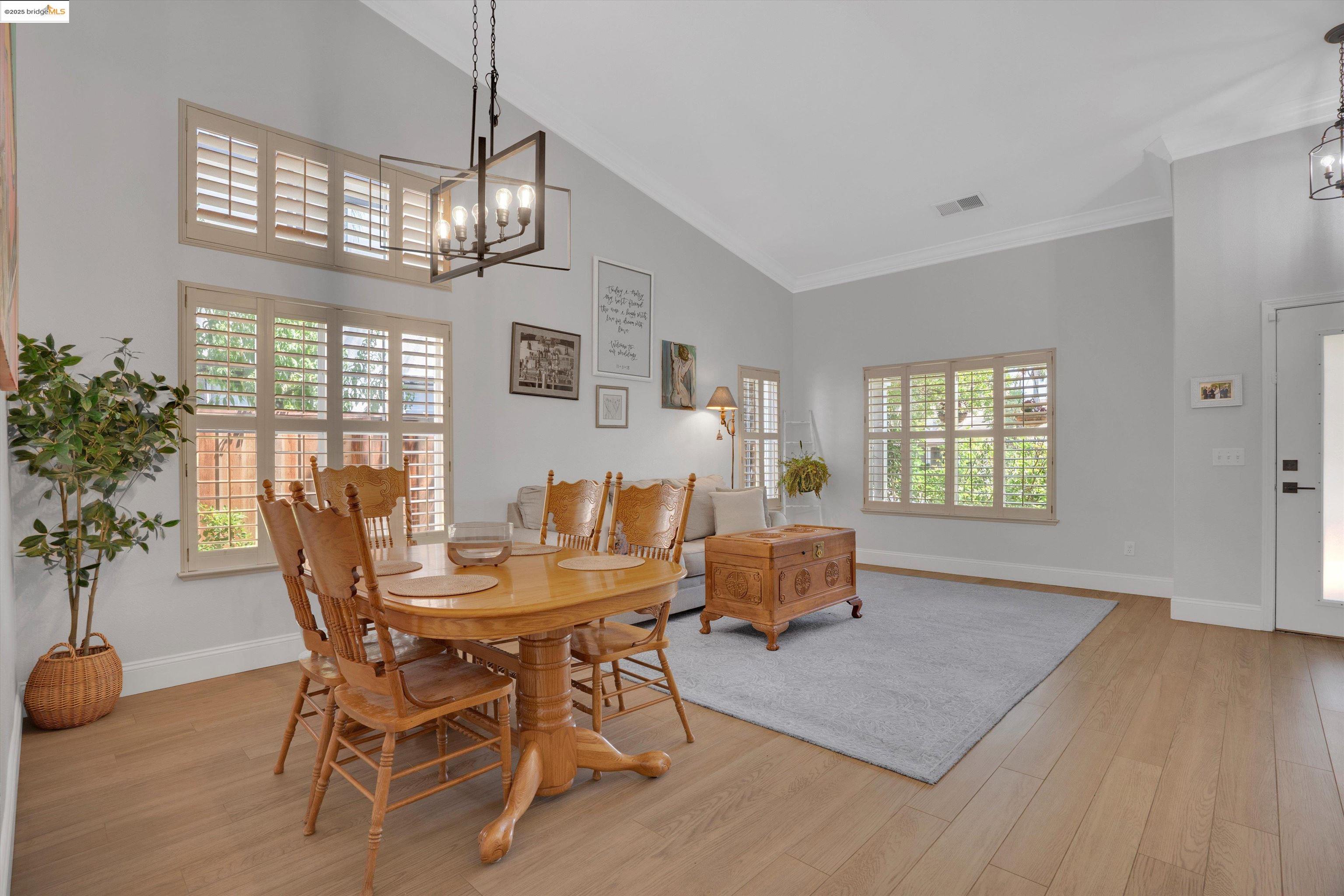 Detail Gallery Image 6 of 39 For 2283 Spartan Ter, Brentwood,  CA 94513 - 4 Beds | 3 Baths