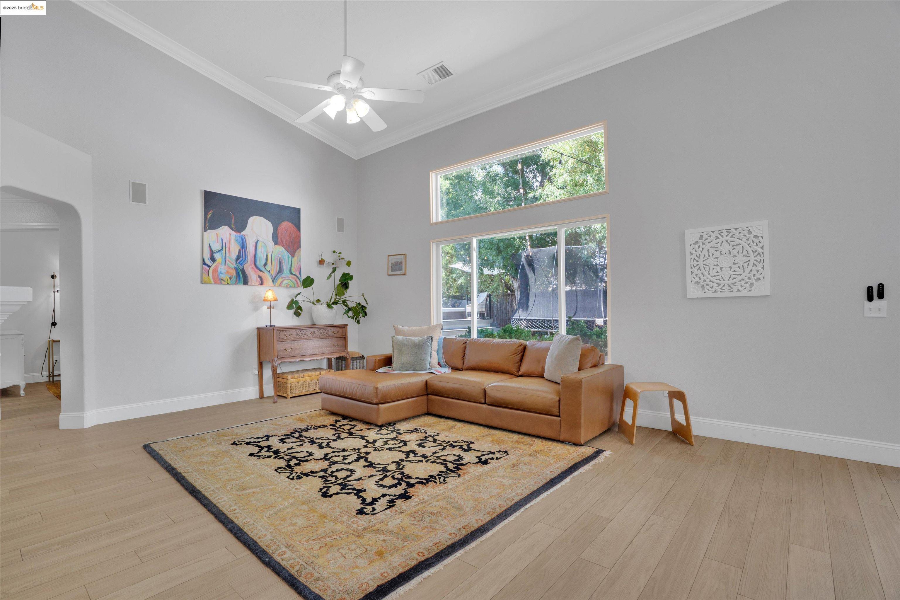 Detail Gallery Image 9 of 39 For 2283 Spartan Ter, Brentwood,  CA 94513 - 4 Beds | 3 Baths
