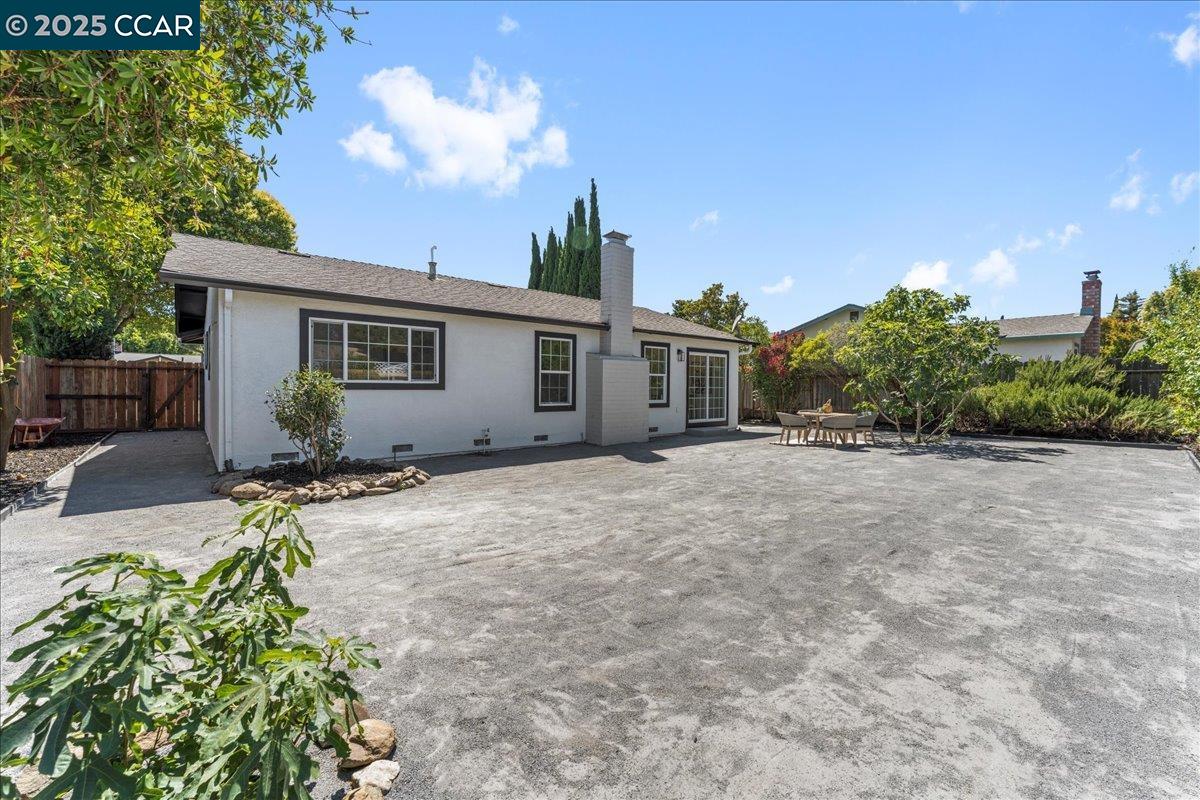 Detail Gallery Image 11 of 12 For 5040 Silverado Dr, Fairfield,  CA 94534 - 3 Beds | 2 Baths