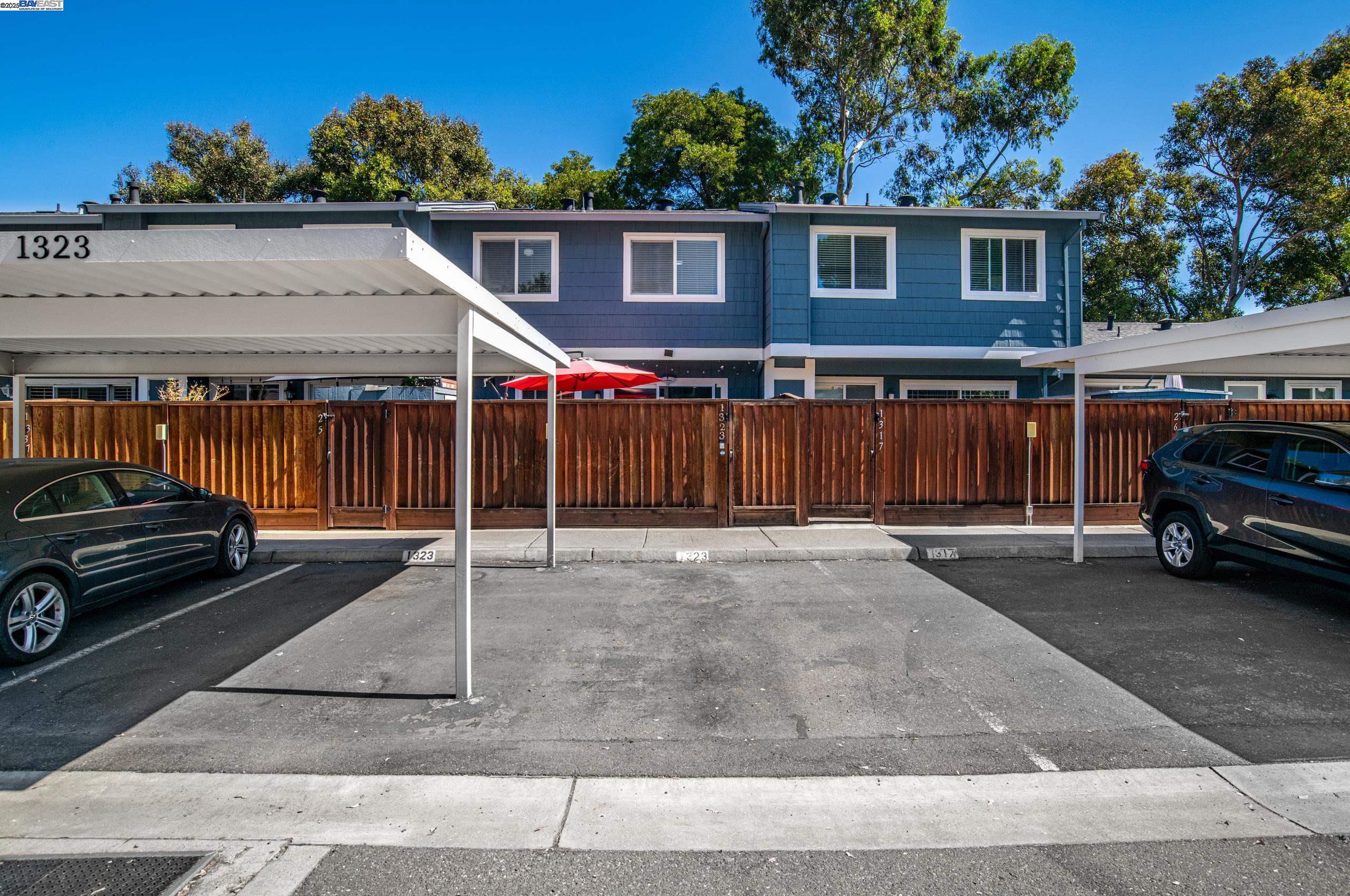 Detail Gallery Image 28 of 35 For 1323 Spring Valley Common, Livermore,  CA 94551-6764 - 4 Beds | 2/1 Baths