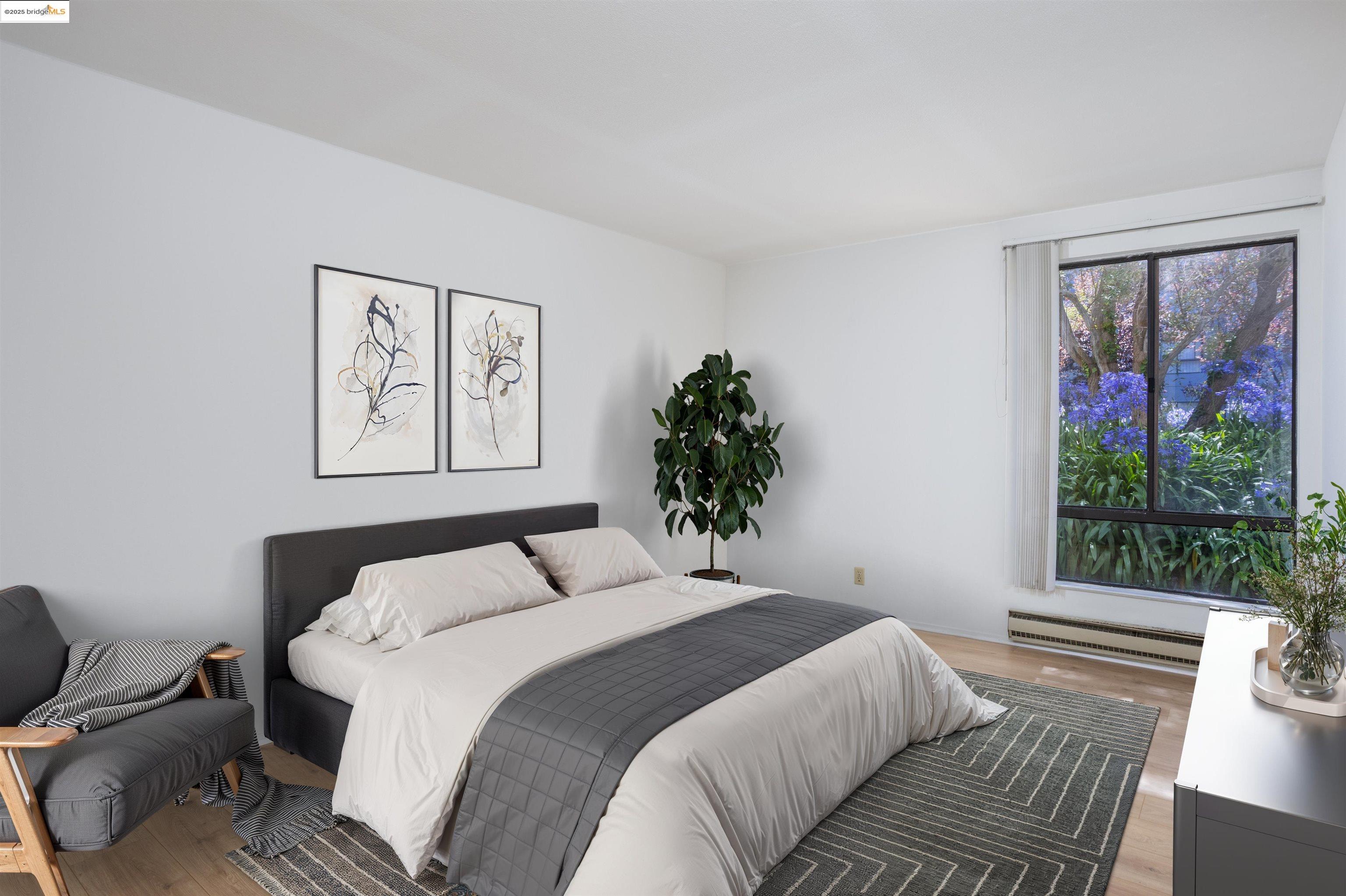 Photo #6: 41107548 Listing 