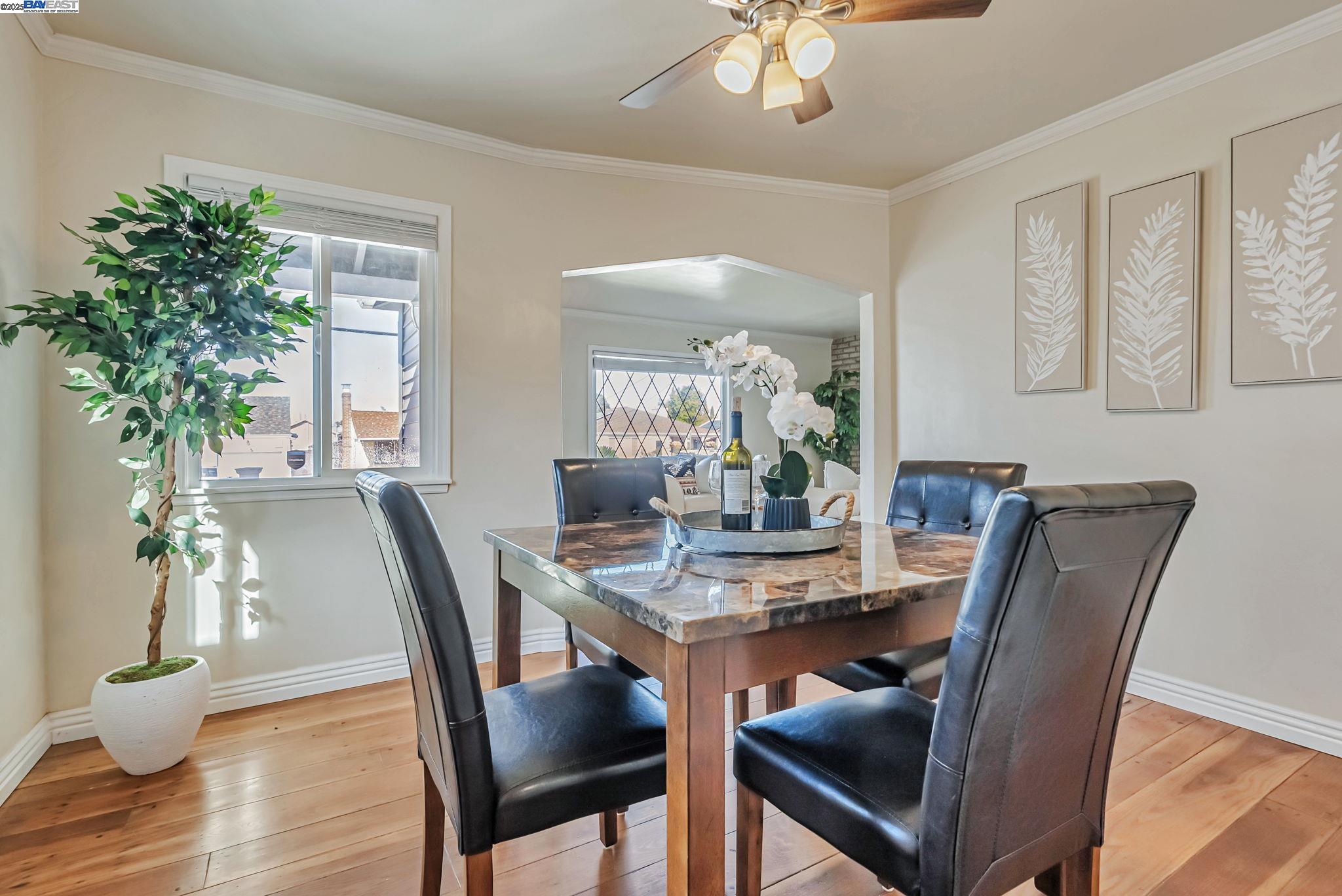 Detail Gallery Image 10 of 27 For 10500 Byron Ave, Oakland,  CA 94603 - 2 Beds | 1 Baths