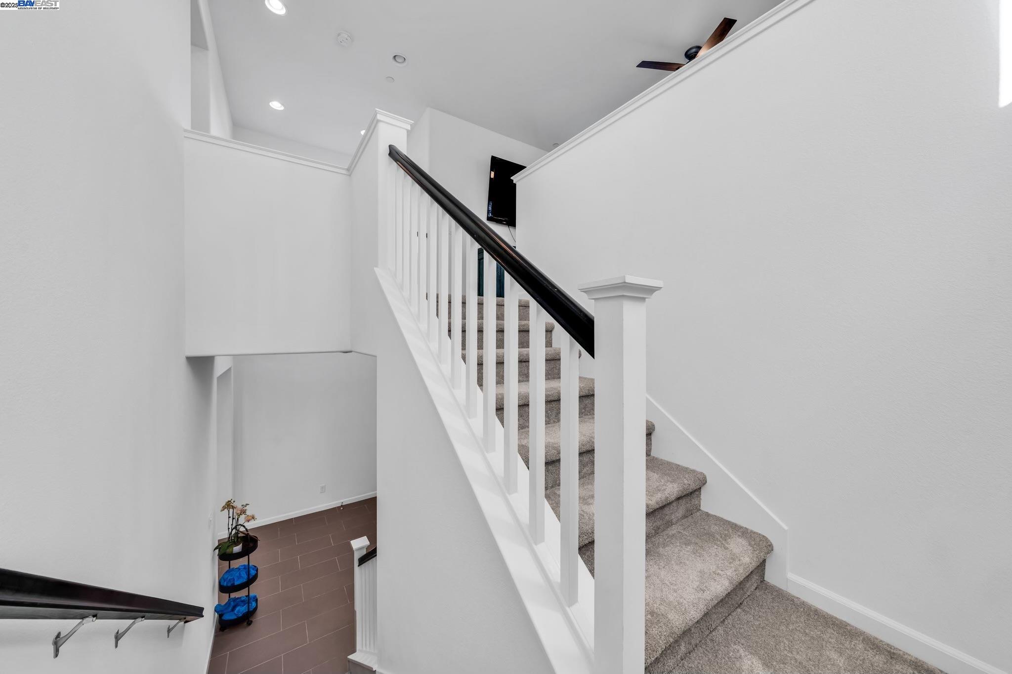 Detail Gallery Image 20 of 51 For 2305 Augusta Ave, Tracy,  CA 95377 - 4 Beds | 3 Baths