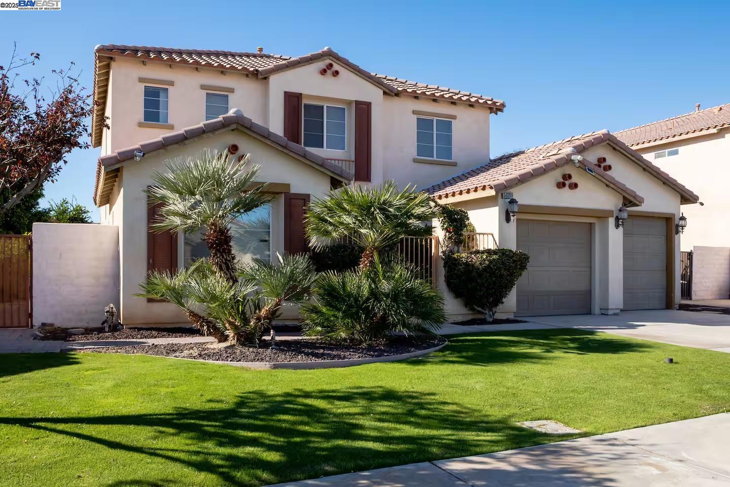 Detail Gallery Image 2 of 50 For 50289 San Capistrano Drive, Coachella,  CA 92236 - 5 Beds | 4/1 Baths
