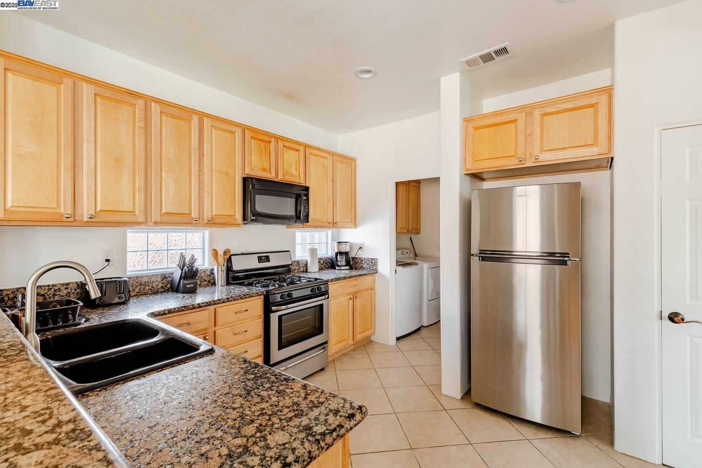 Detail Gallery Image 11 of 50 For 50289 San Capistrano Drive, Coachella,  CA 92236 - 5 Beds | 4/1 Baths
