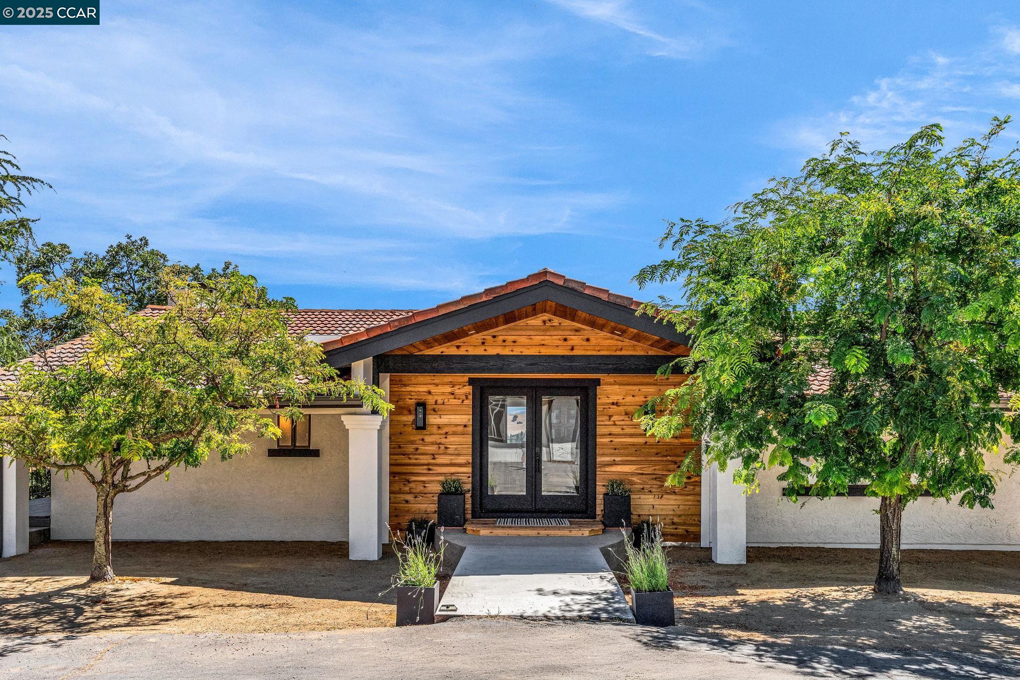 Detail Gallery Image 2 of 60 For 5505 Old School Rd, Pleasanton,  CA 94588 - 4 Beds | 2/1 Baths